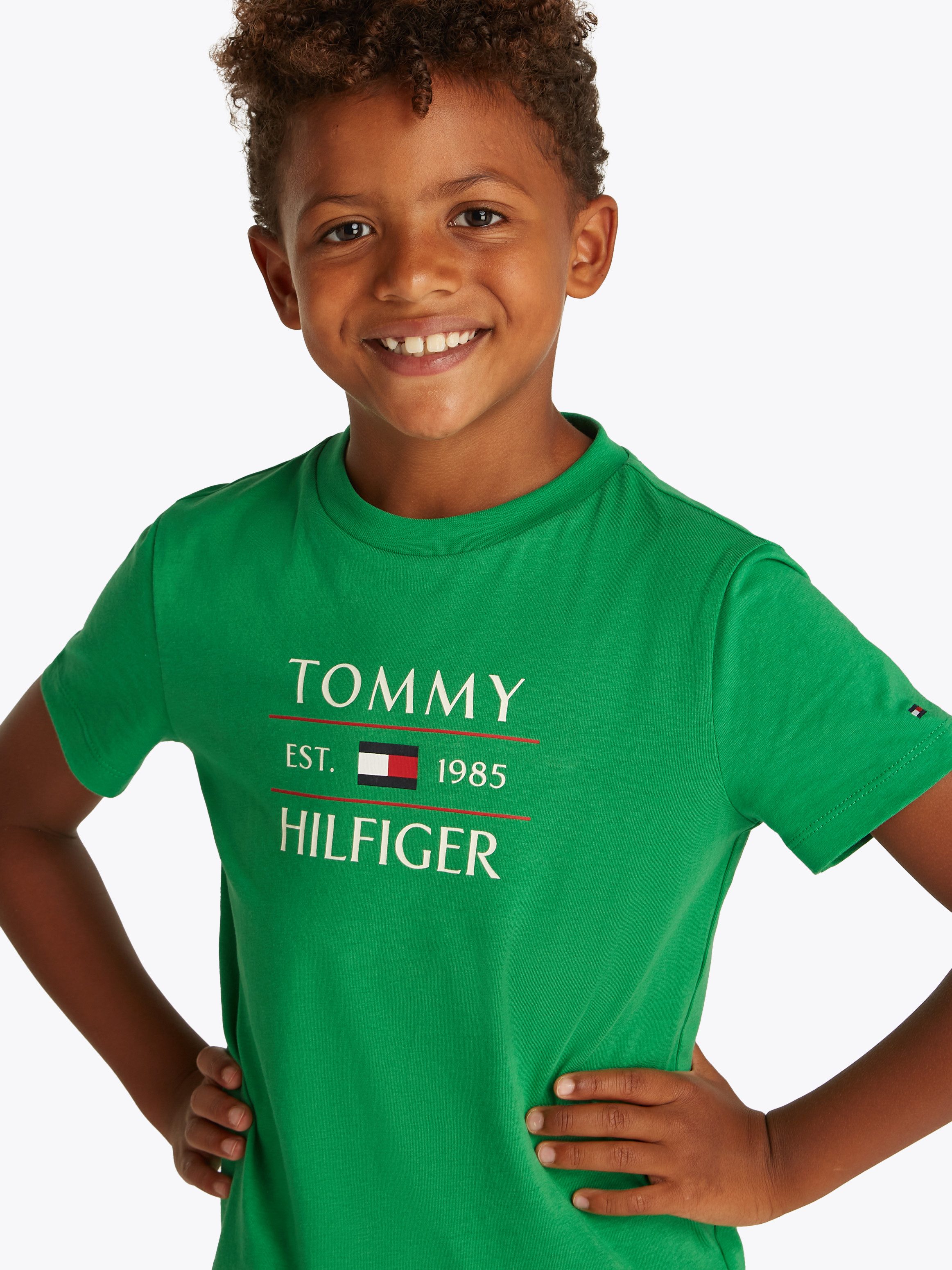 Tommy Hilfiger T-shirt TOMMY FLAG HILFIGER REG TEE SS jongens t-shirts maat 92 groen
