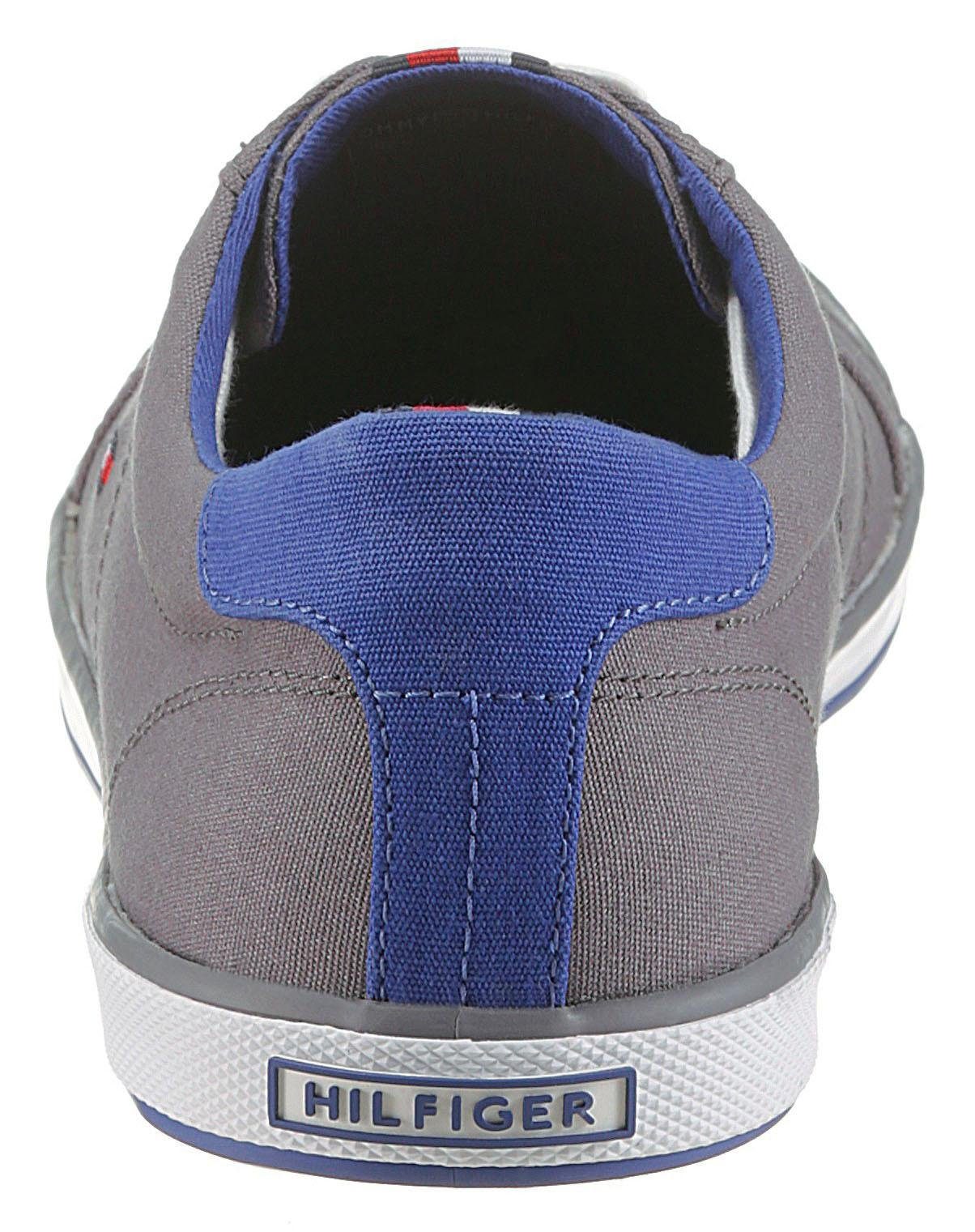 Tommy Hilfiger Sneakers H2285ARLOW 1D met zijlogo-vlag, vrijetijdsschoen, lage schoen, veterschoen