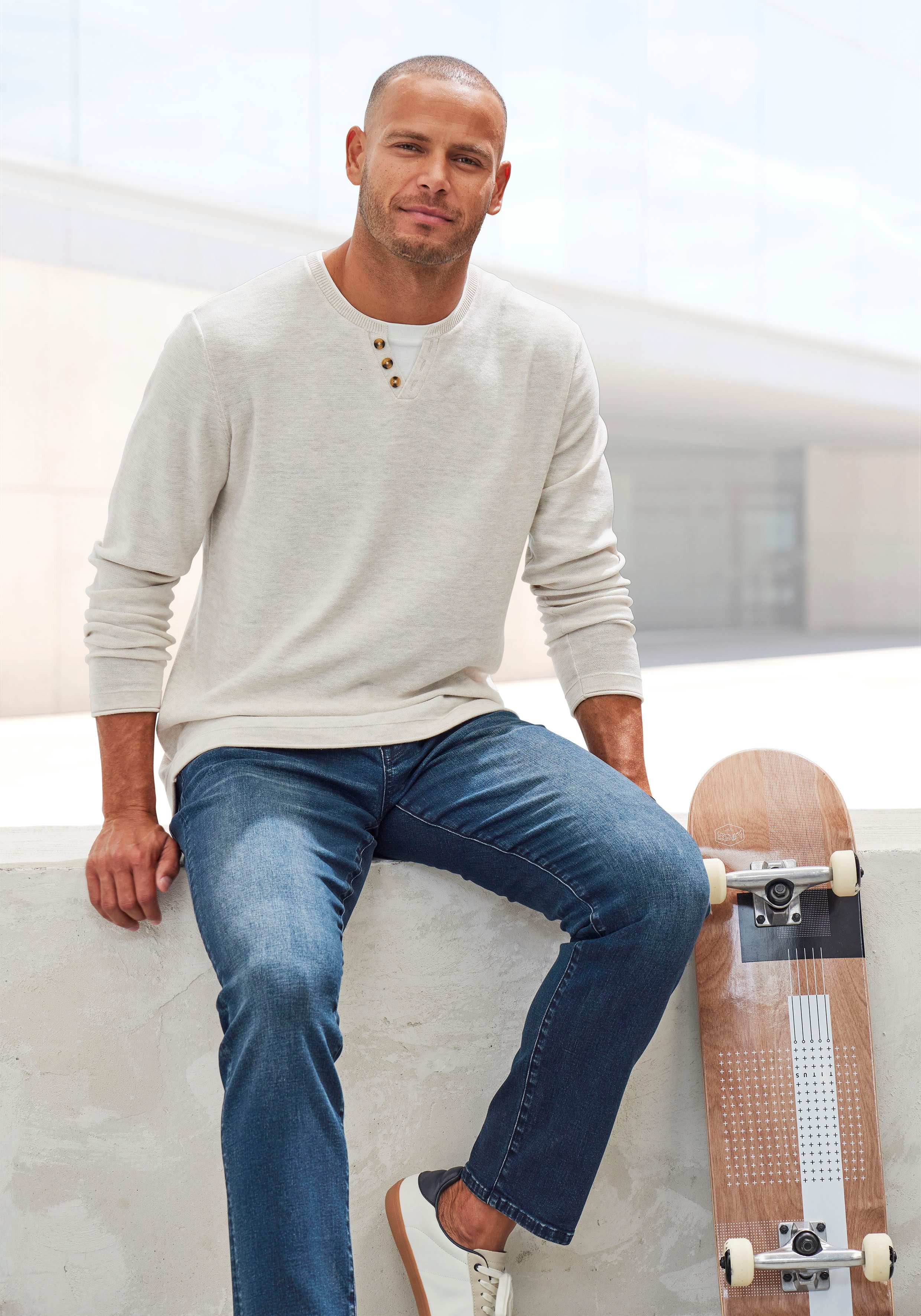 H.I.S Gebreide trui Pullover met hoogwaardige halsafwerking in double-layer look
