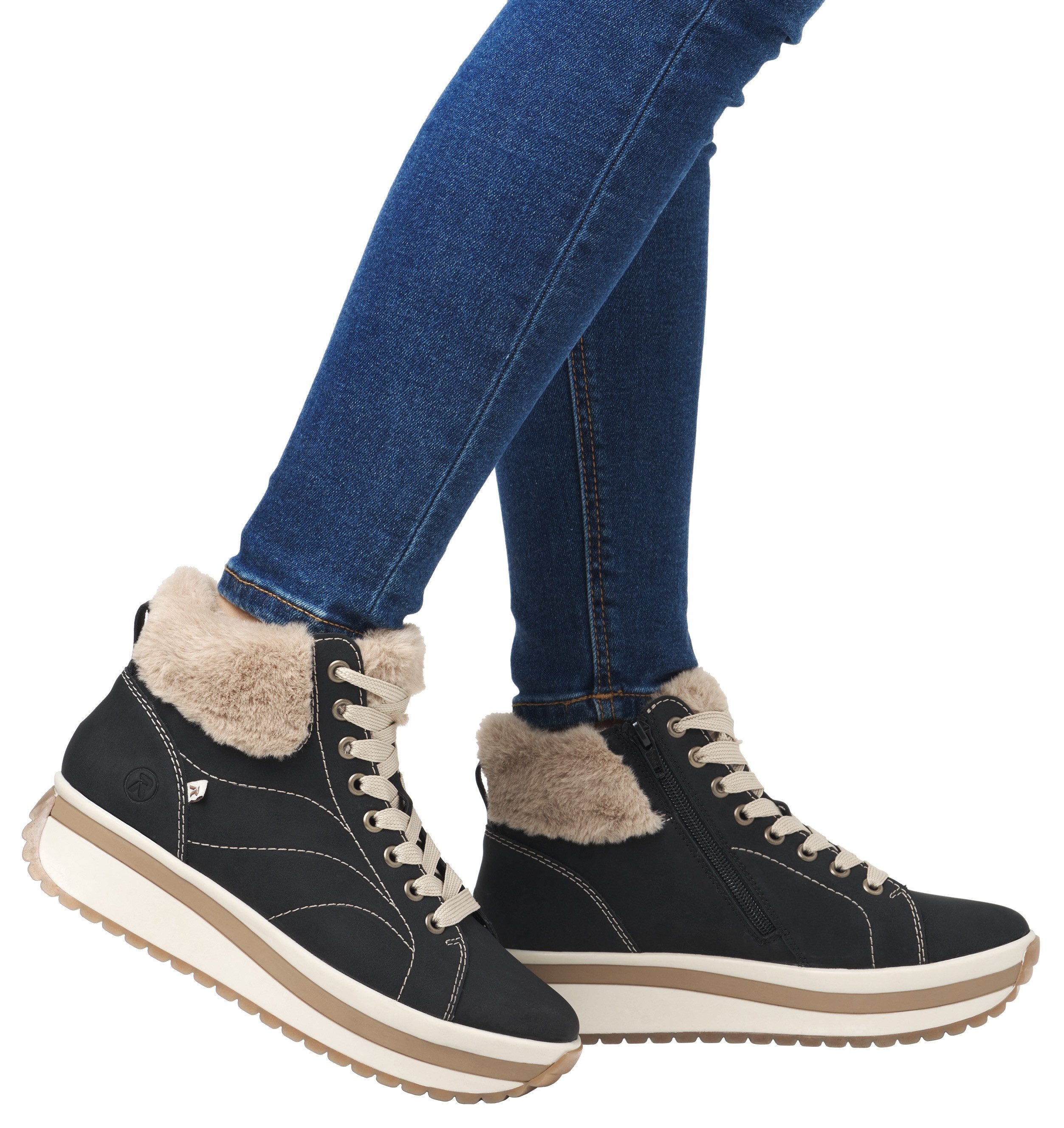 Rieker EVOLUTION Winterlaarzen Wedge sneakers, plateaulaarzen met faux-bont kraag