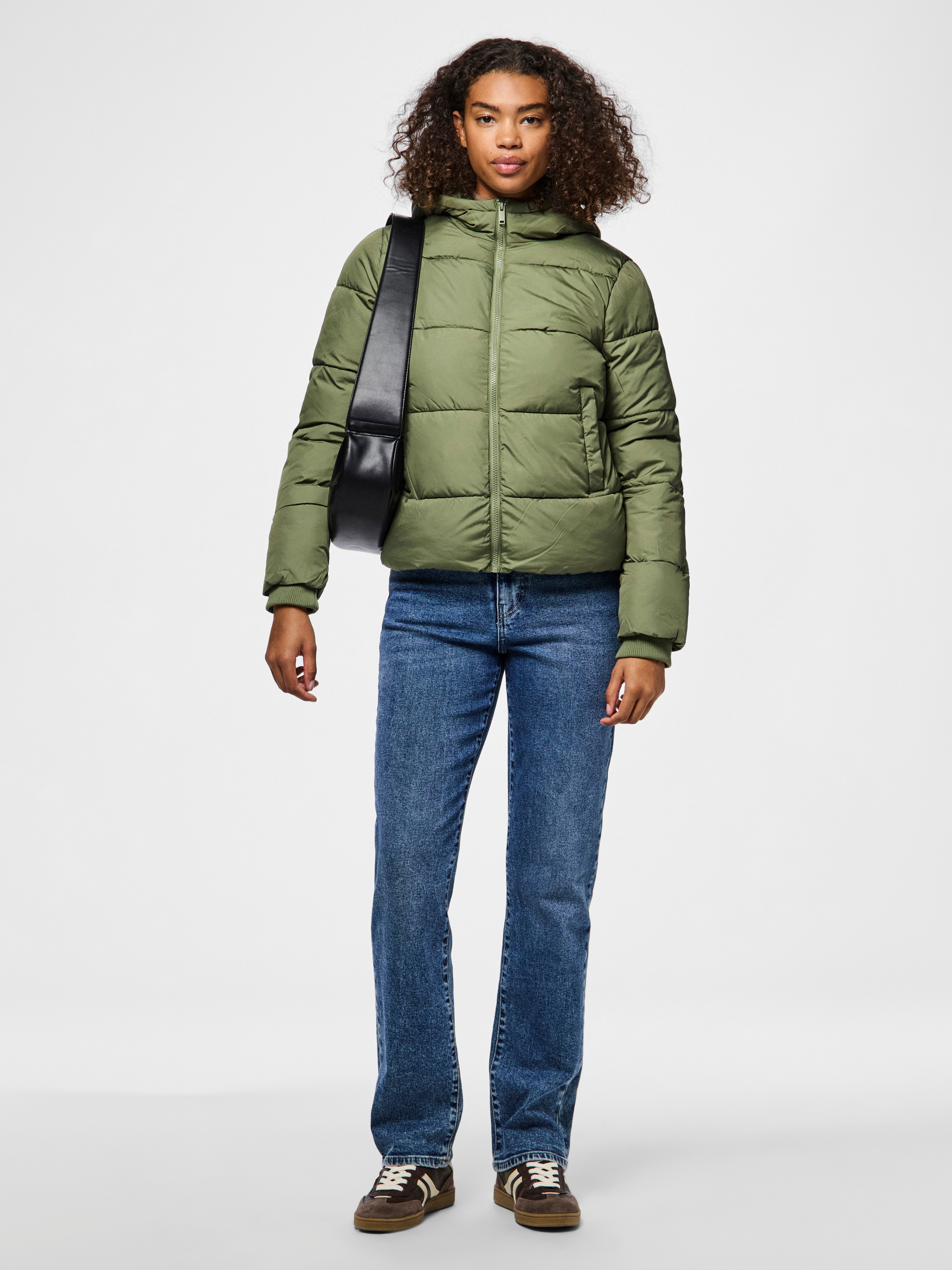 pieces Gewatteerde jas PCBEE NEW SHORT PUFFER JACKET NOOS BC