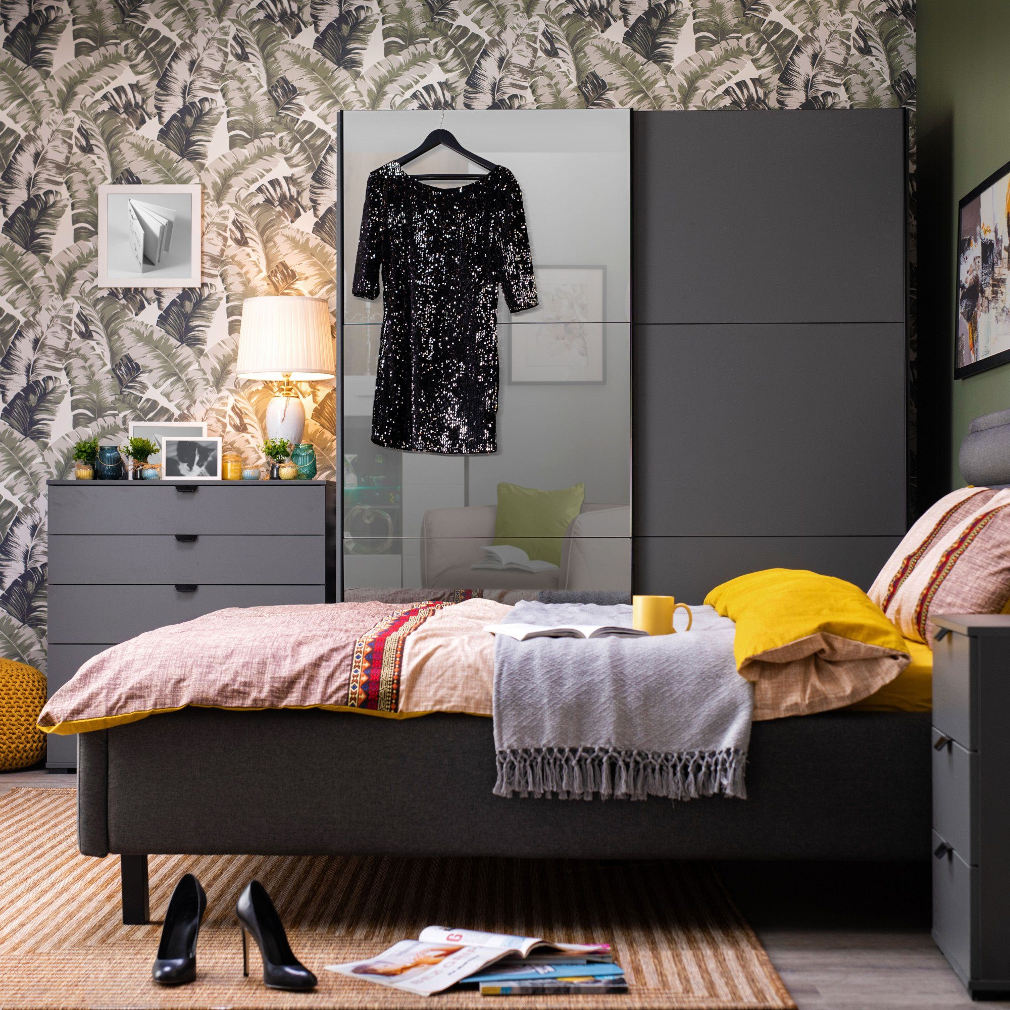 INOSIGN Zweefdeurkast Sierra kledingkast met spiegel linnenkast garderobe Topseller INCLUSIEF interne indeling, FSC®-gecertificeerd, OTTOs Choice