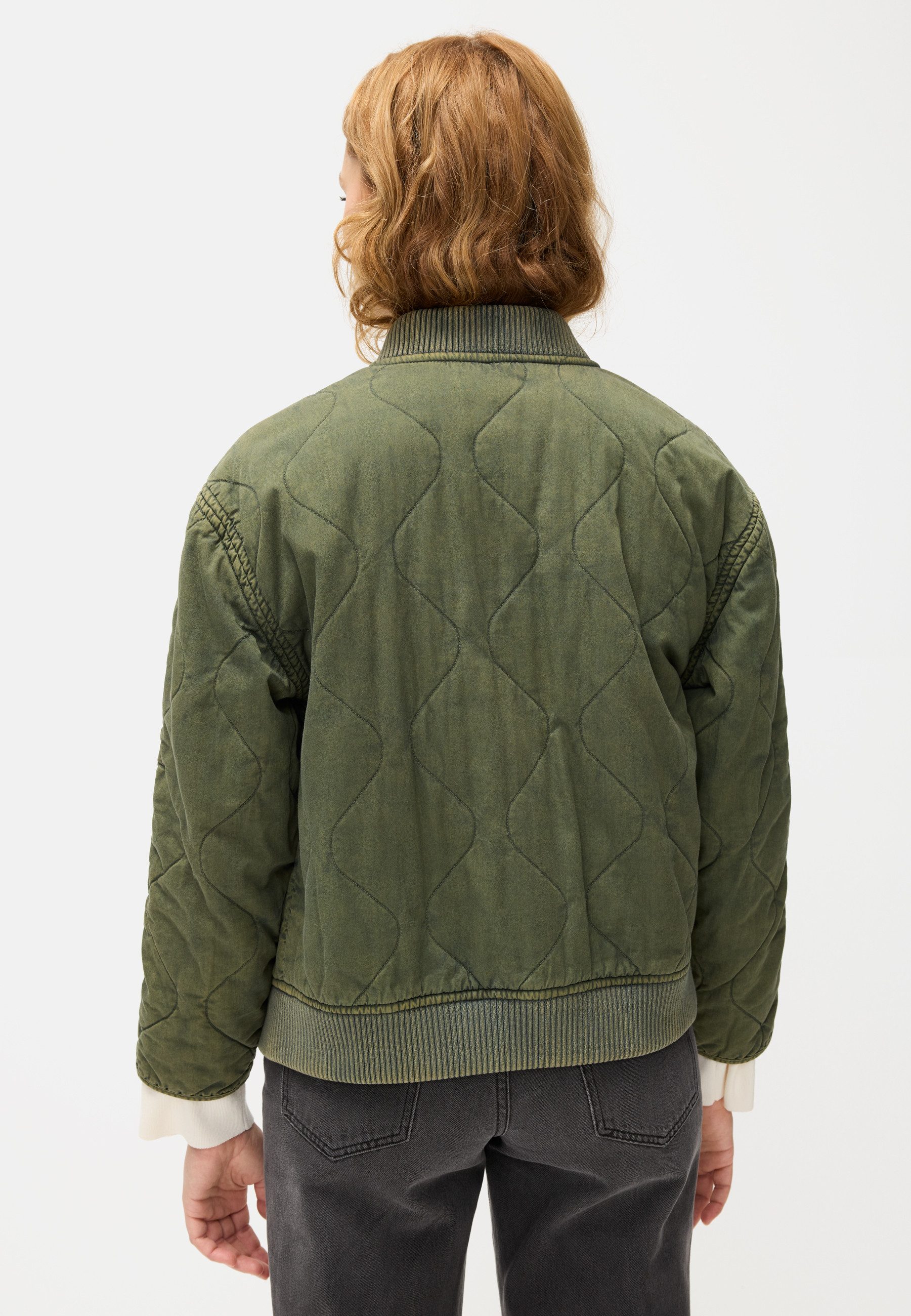 Lascana Gewatteerde jas in modieuze look met zakken, bomber-design