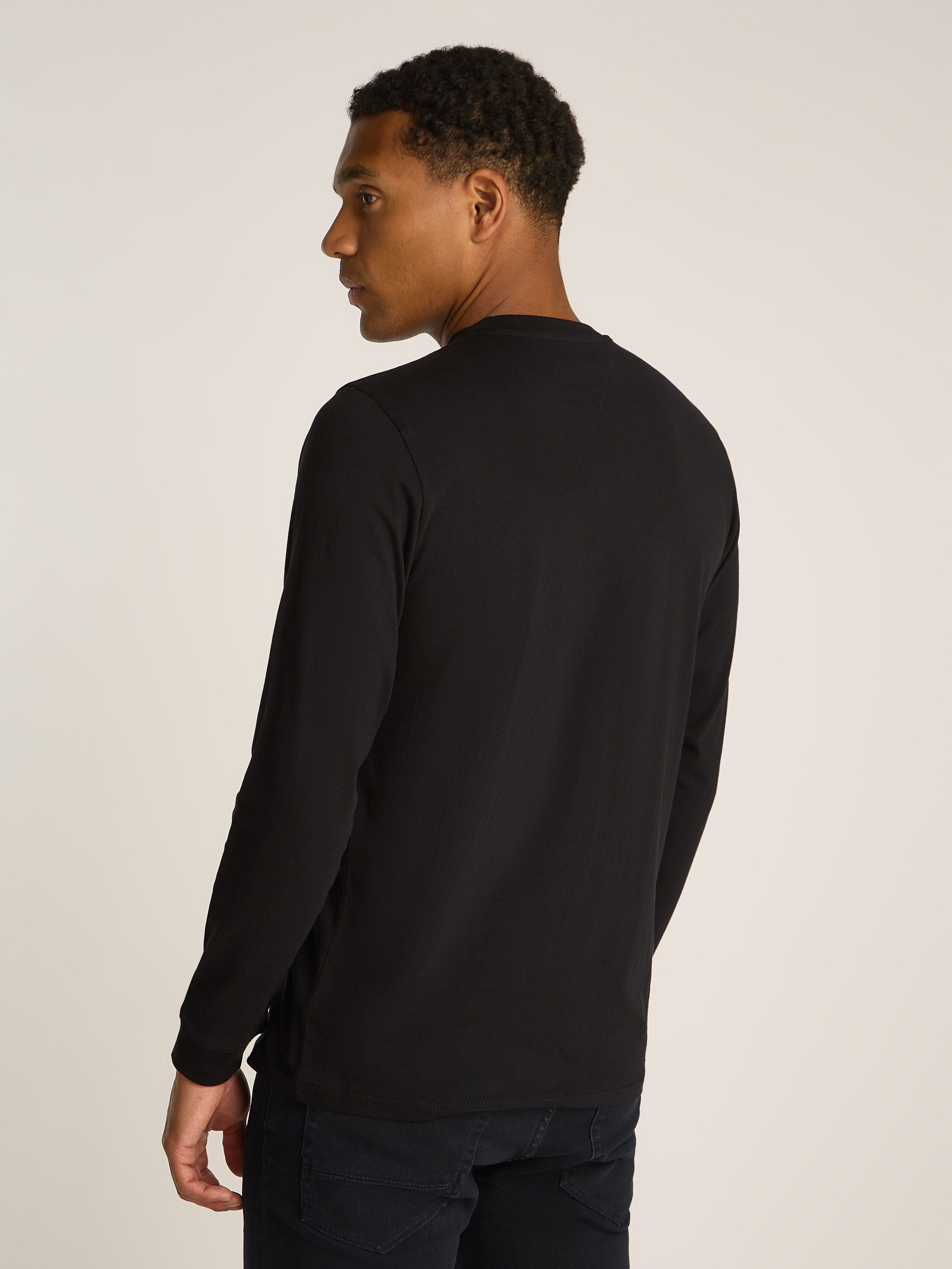 TOMMY JEANS Shirt met lange mouwen TJM SLIM LINEAR CHST L S TEE EXT