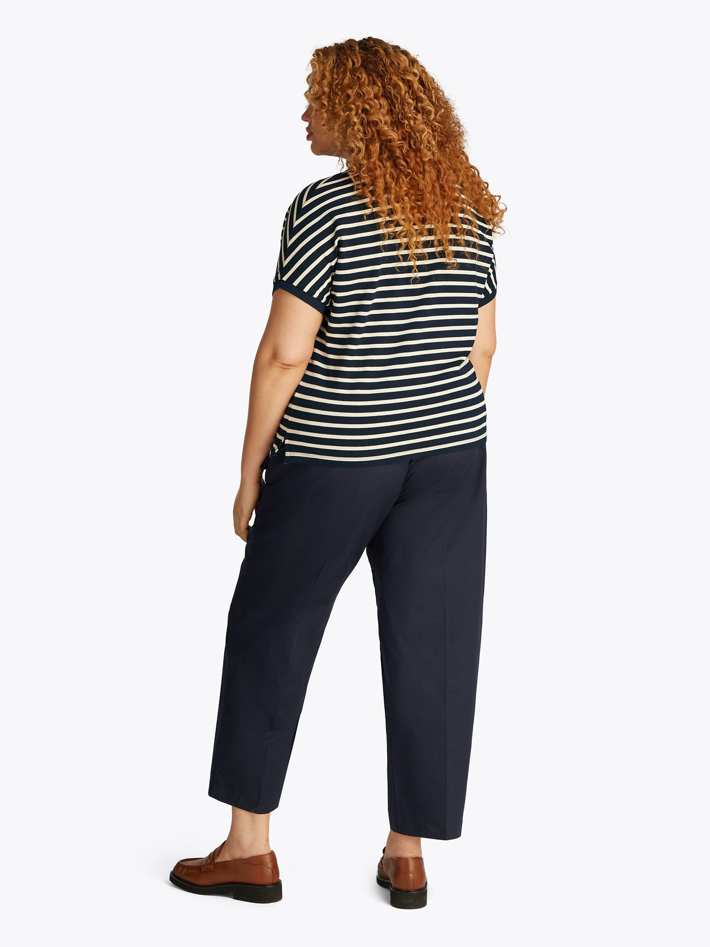 Tommy Hilfiger Curve Poloshirt CRV LYOCELL OPEN-NK POLO SS in grote maten, polokraag, streep patroon