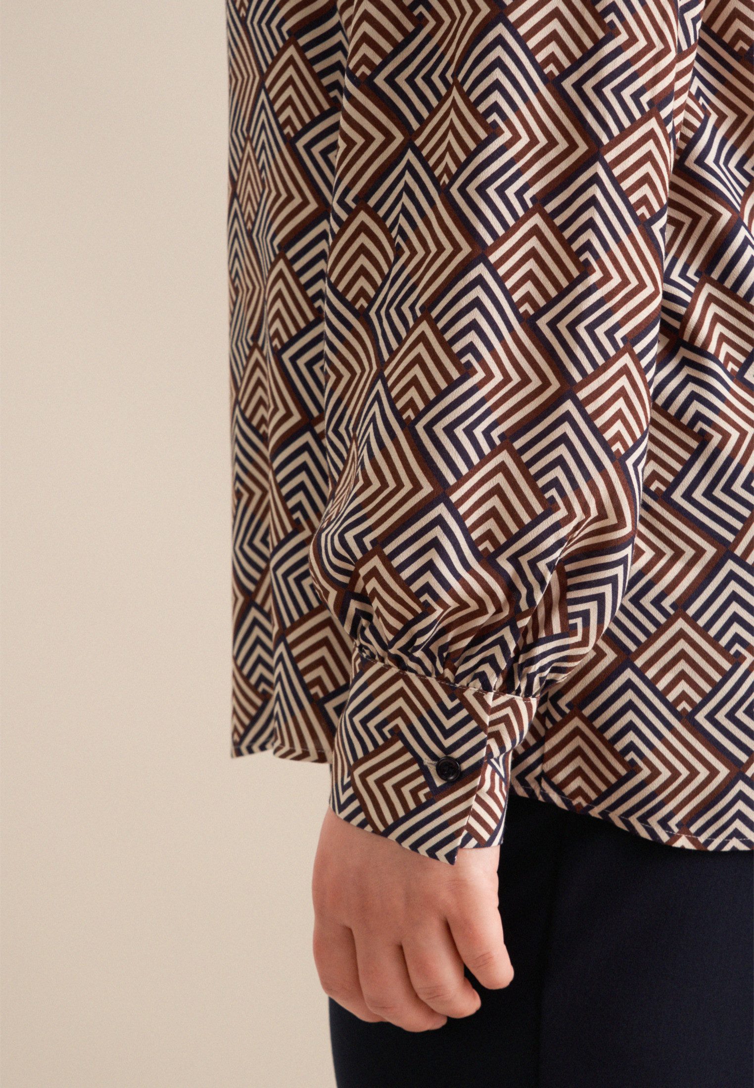 seidensticker Overhemdblouse Zwarte roos Lange mouwen kraag geometrische motieven
