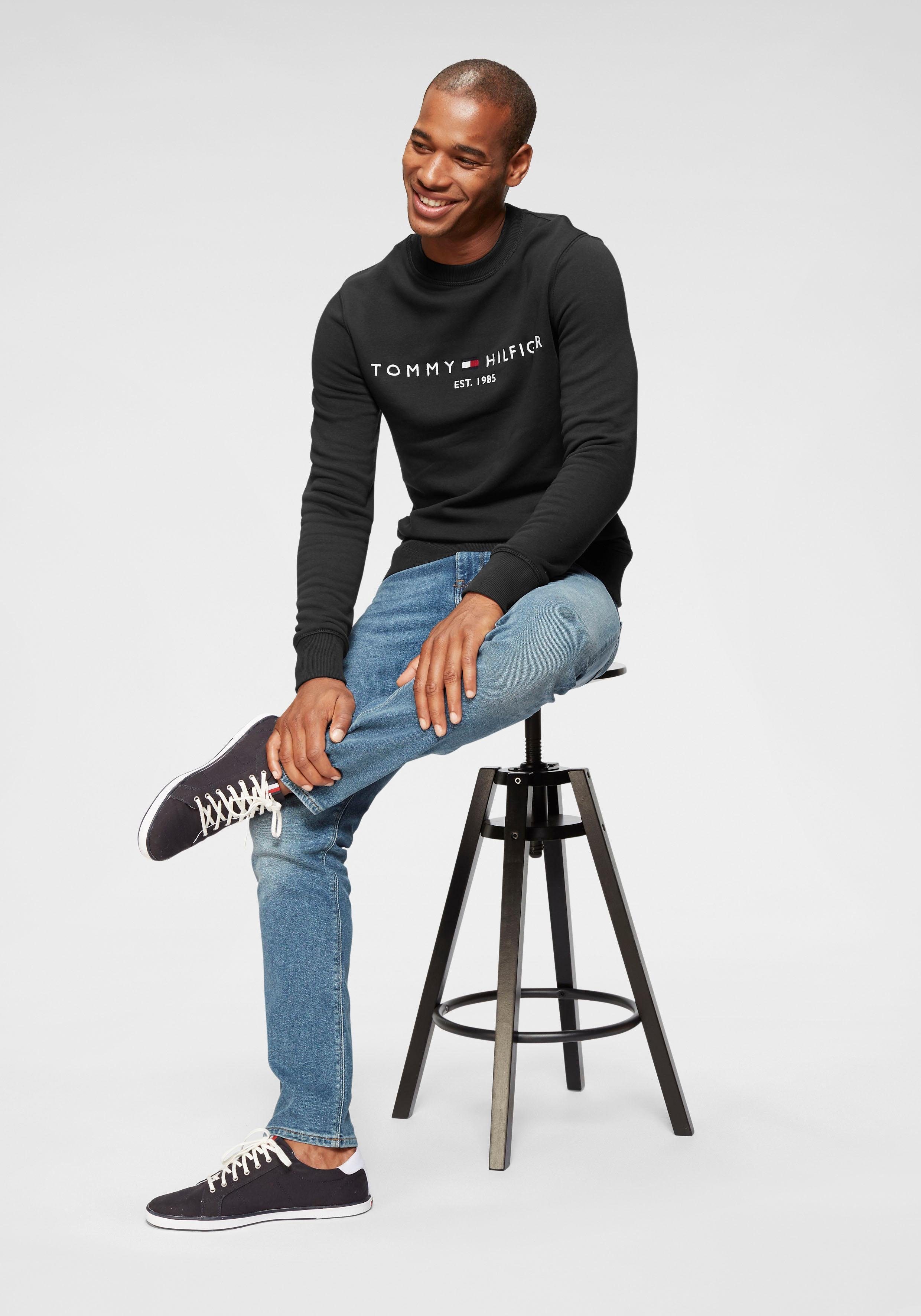 Tommy Hilfiger Sneakers H2285ARLOW 1D met zijlogo-vlag, vrijetijdsschoen, lage schoen, veterschoen