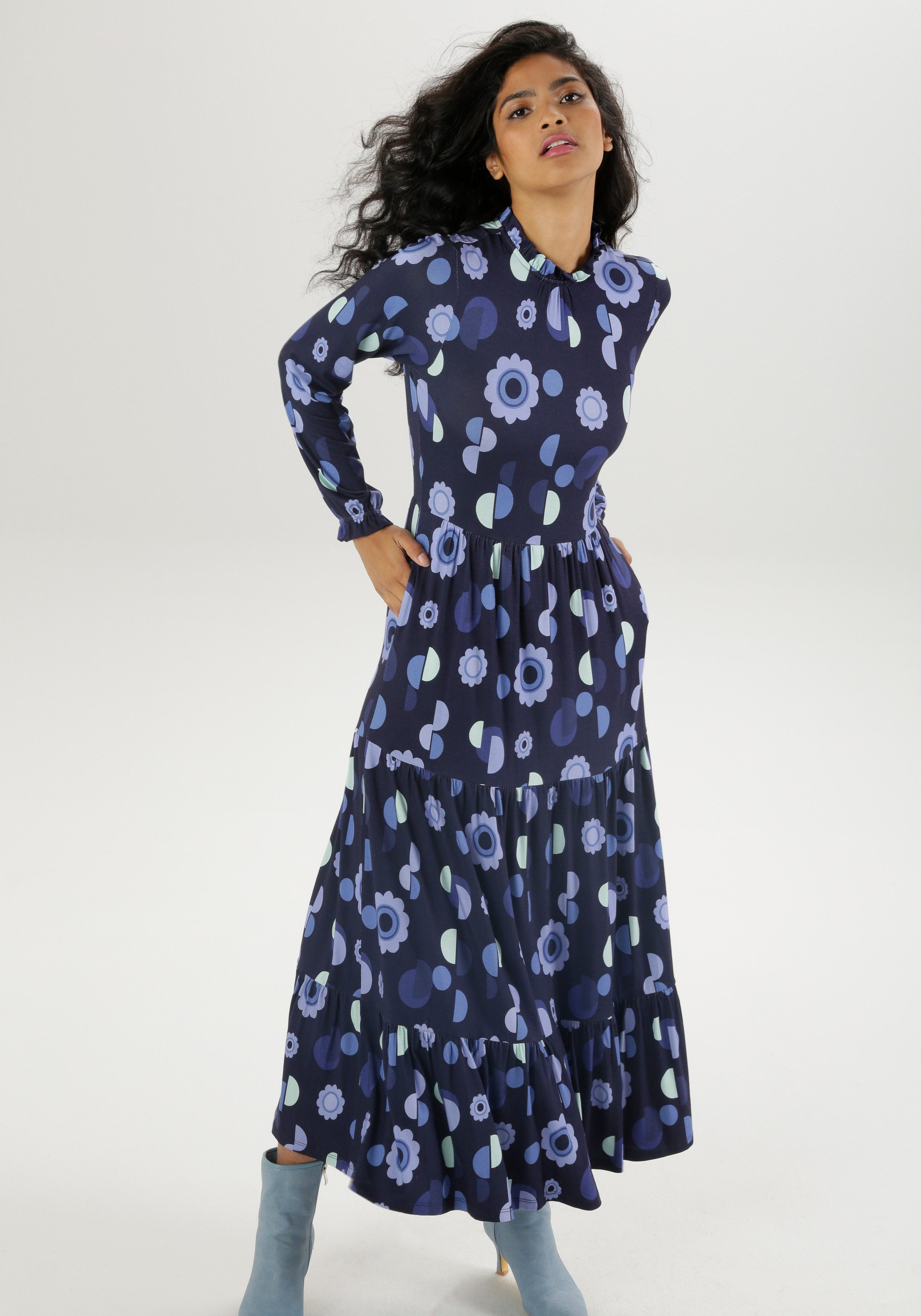 Aniston SELECTED Maxi-jurk met ruches en speelse print