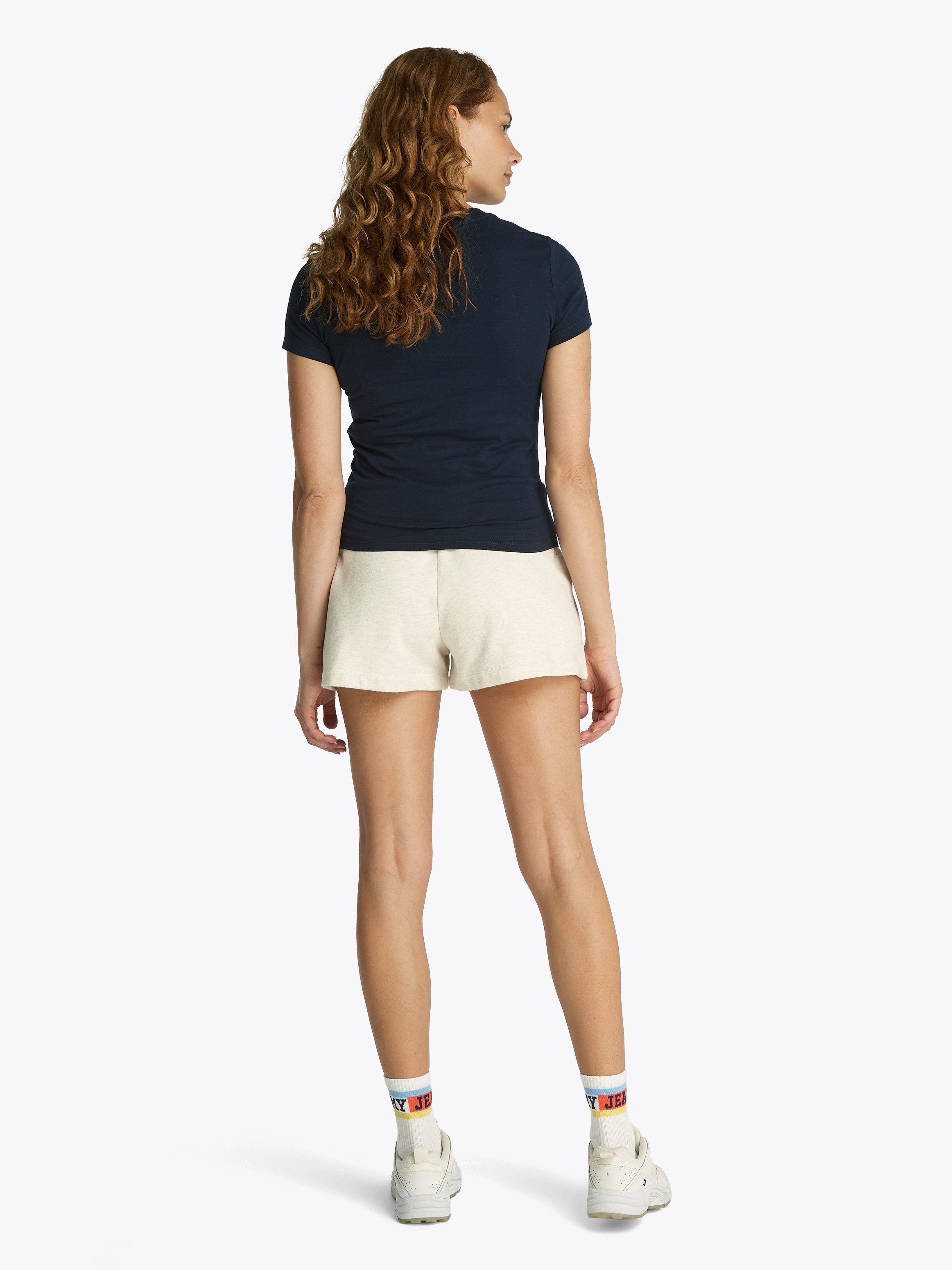 Tommy Jeans Curve T-shirt TJW SLIM TONAL LINEAR TEE EXT in grote maten, logo-print, figuuraccentuerend