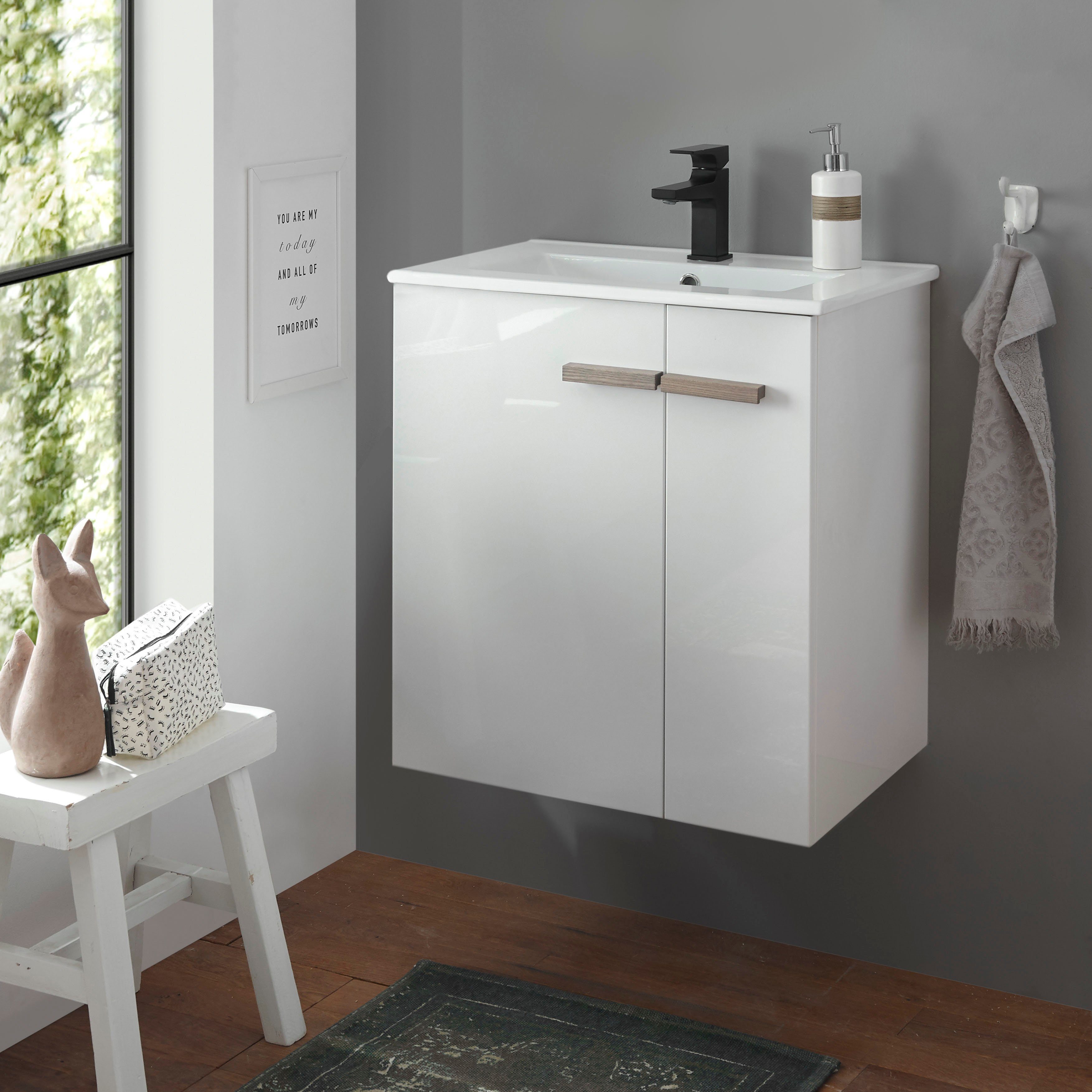 Places of Style Wastafelonderkast SOLiD, onderkast incl. wastafel, badkamerkast met houten handgrepen