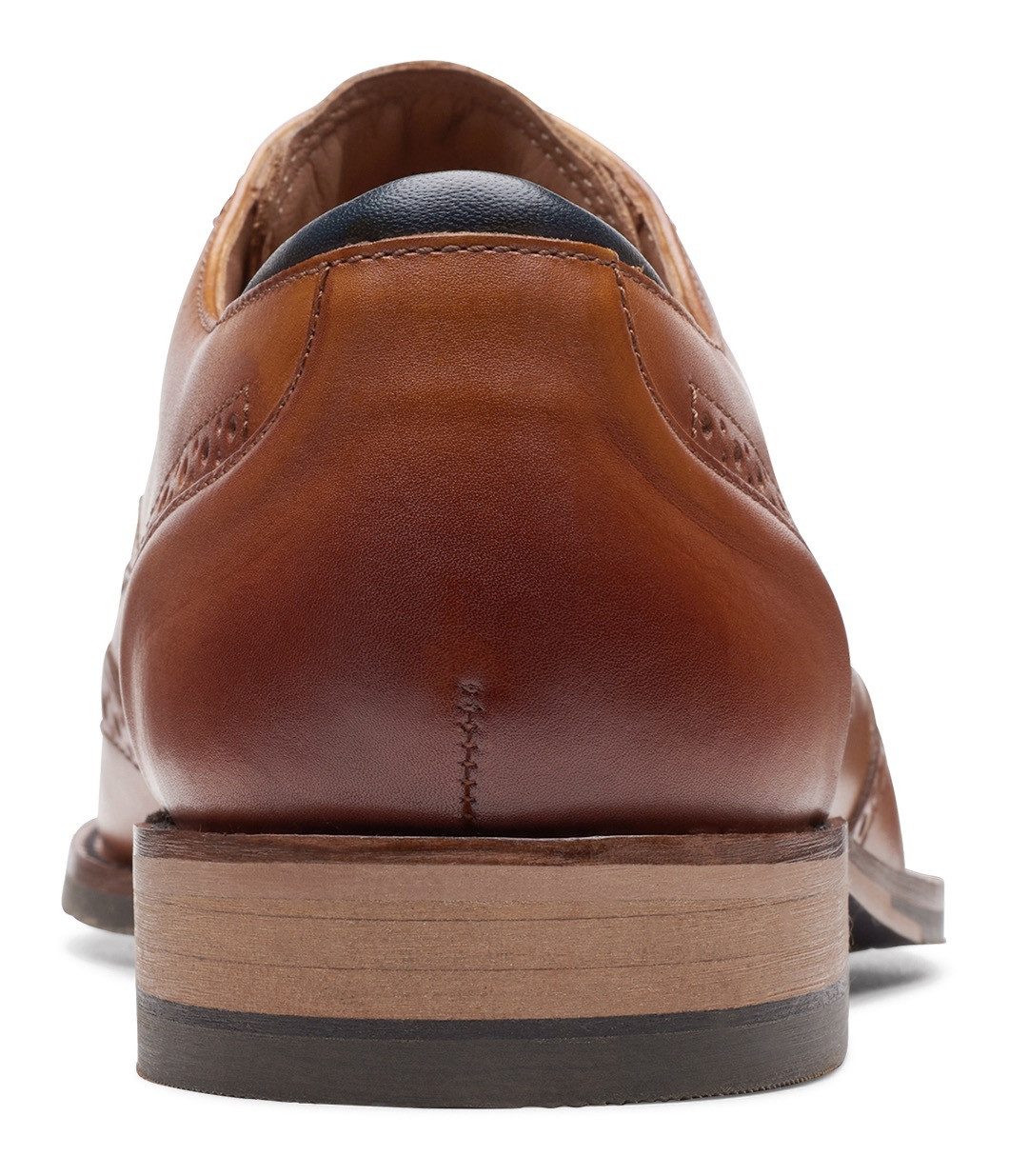 Clarks Schoenen met perforatie