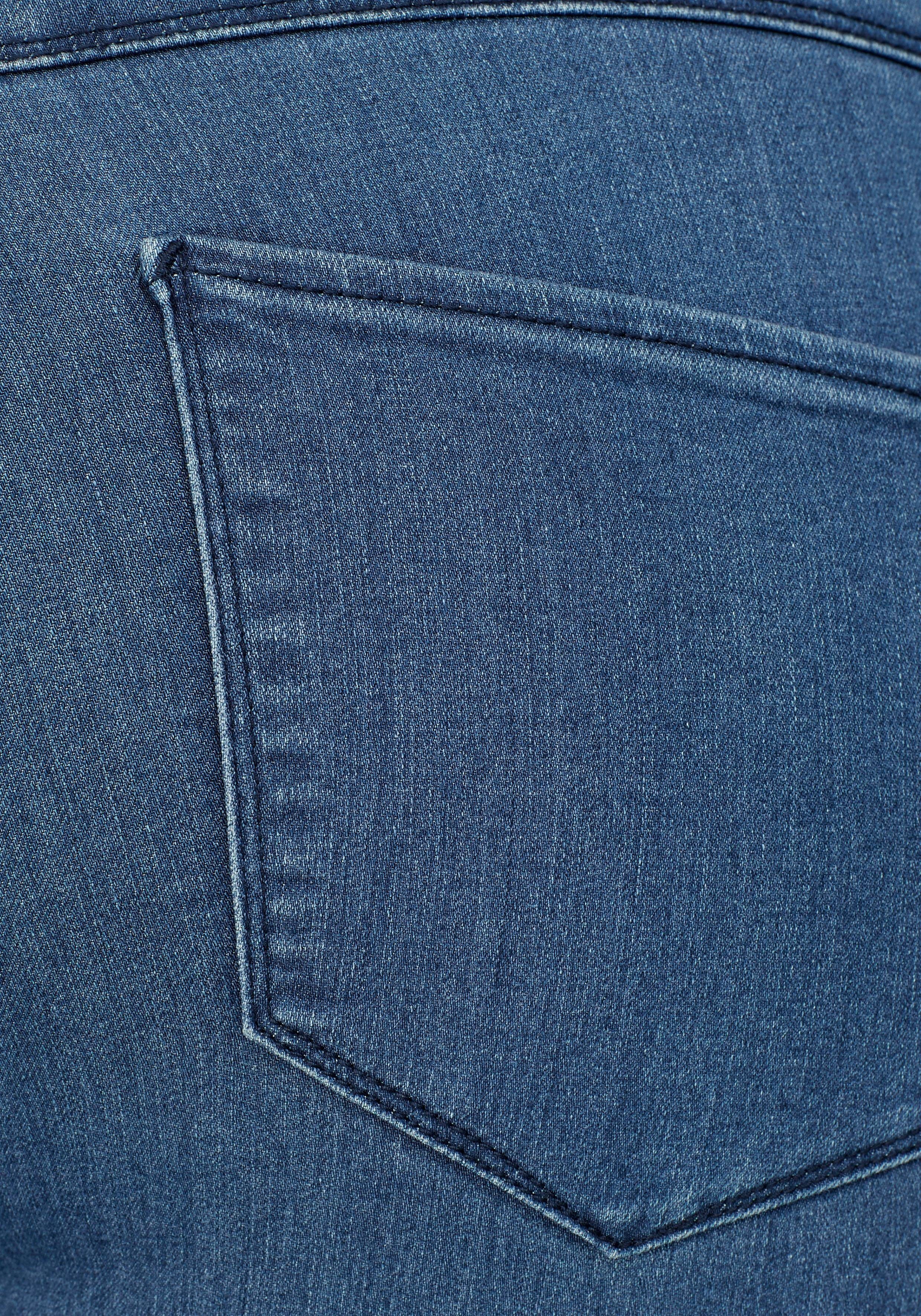 ONLY CARMAKOMA Skinny fit jeans CARTHUNDER PUSH UP REG SK JNS