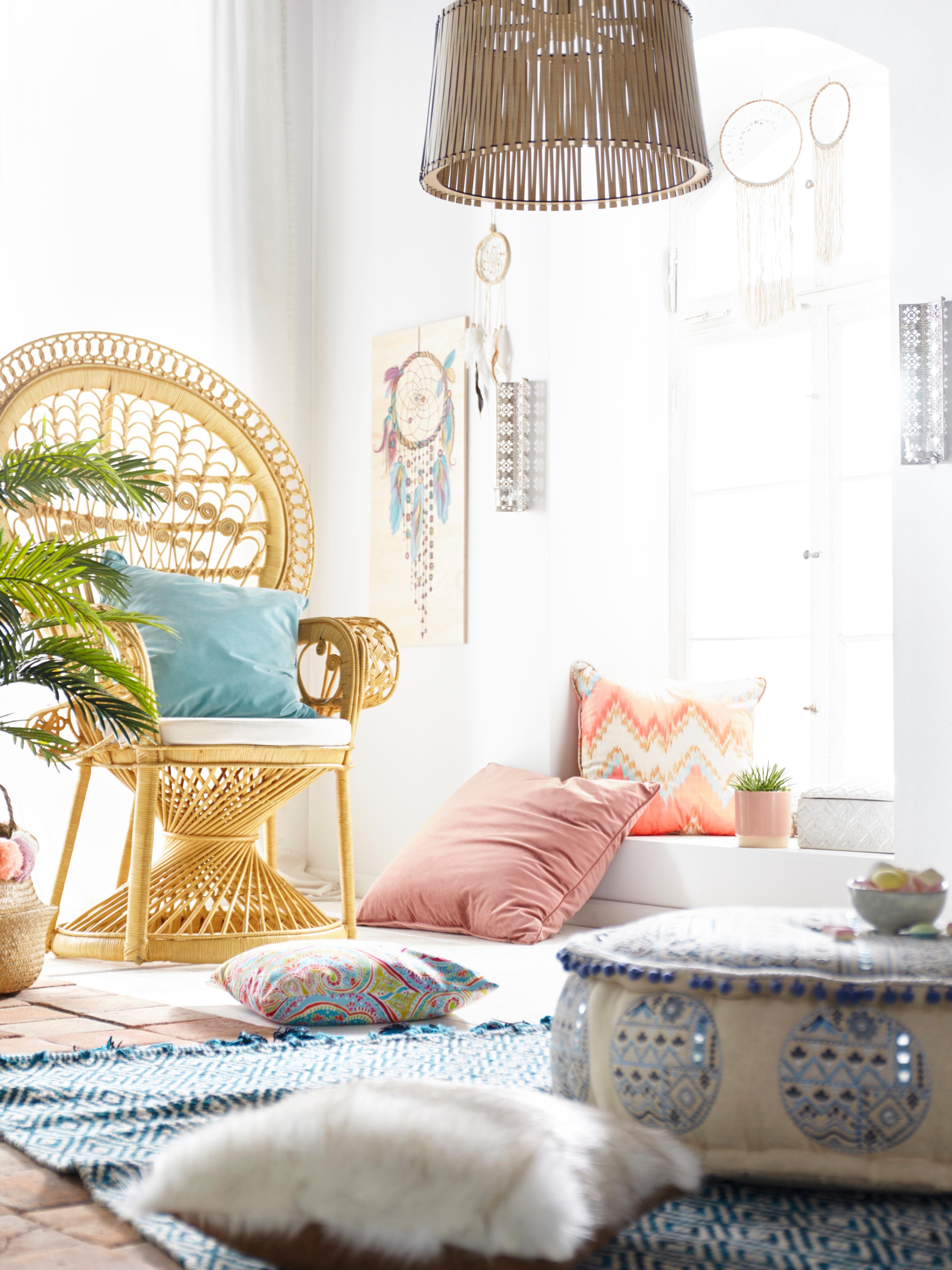 HOFMANN LIVING AND MORE Rotanstoel met kussenhoes