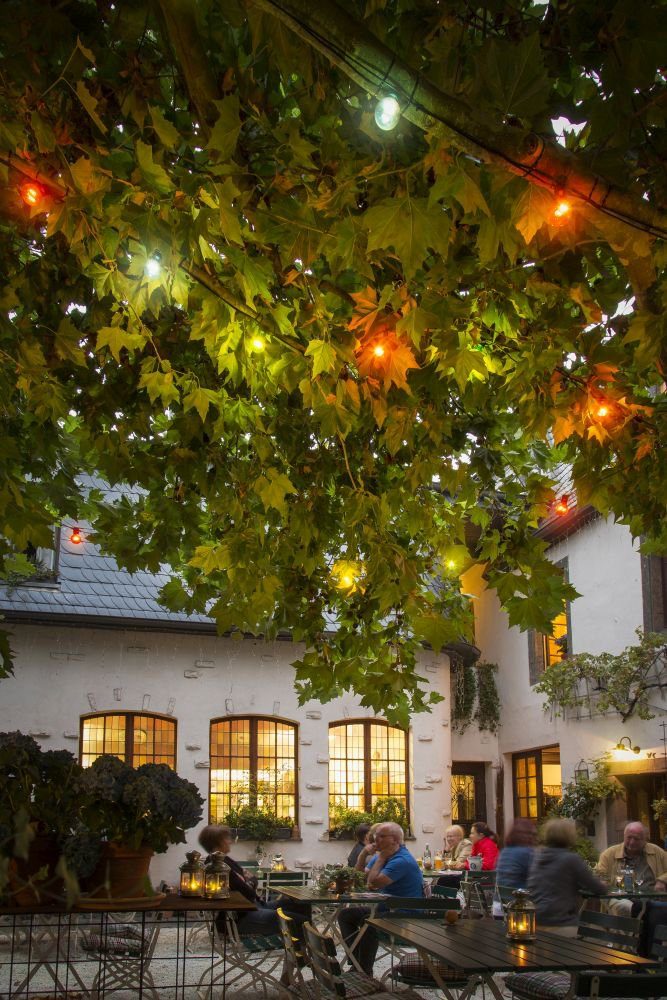 KONSTSMIDE Led-lichtsnoer kleurig, 10 gekleurde lampen / 80 warmwitte diodes