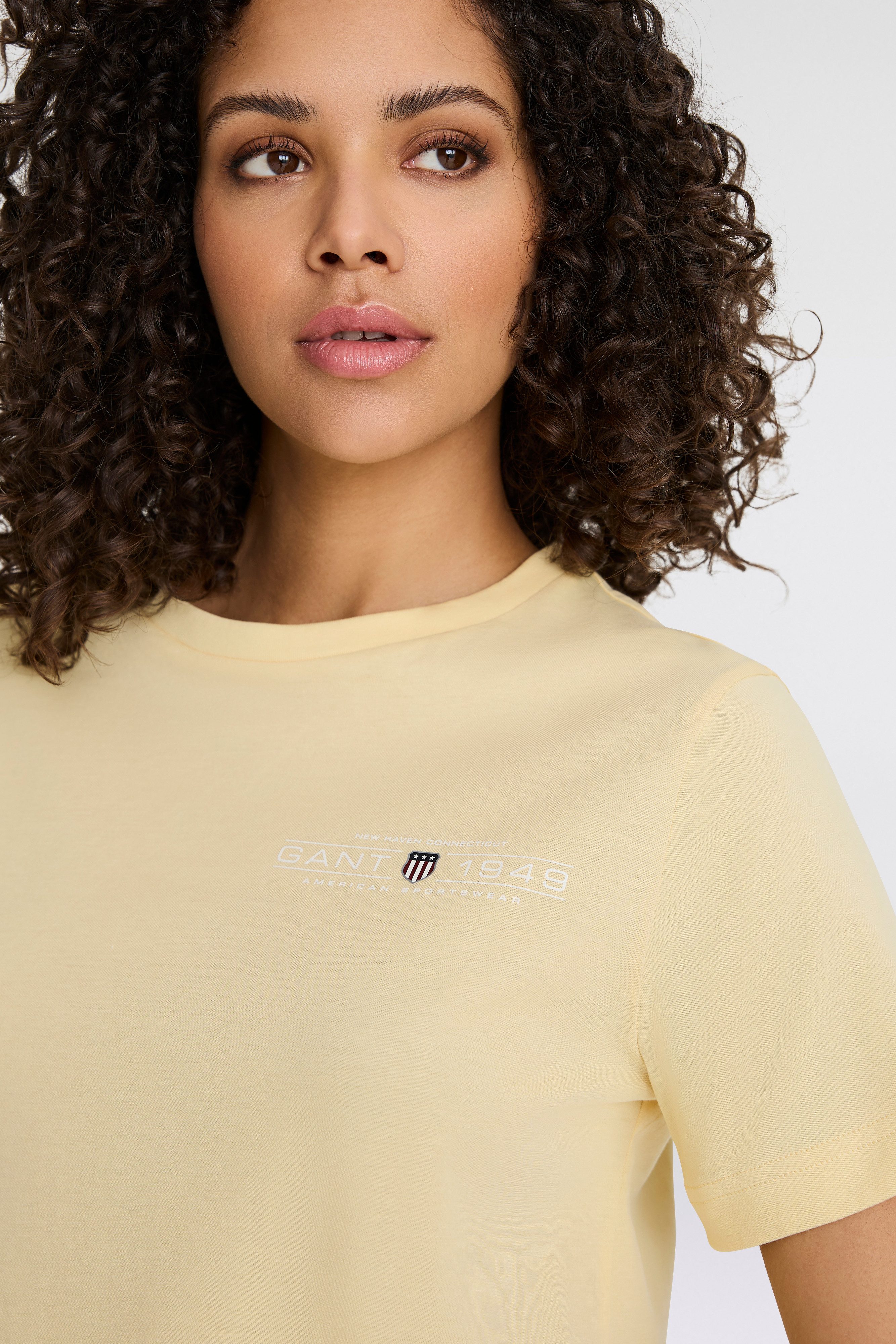Gant T-shirt REG SHIELD SS T-SHIRT
