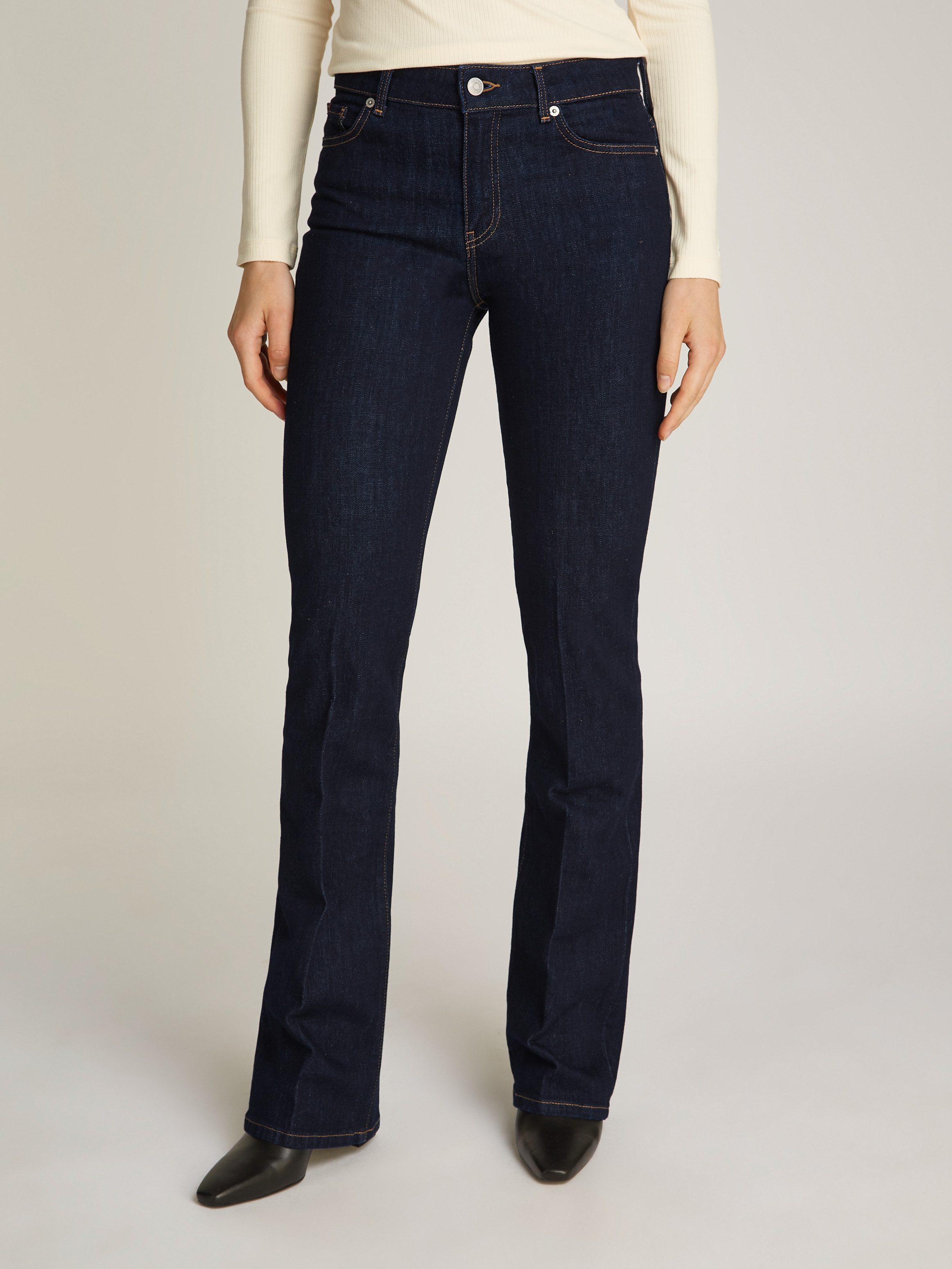 Tommy Hilfiger Bootcut jeans BOOTCUT REGULAR WAIST gemiddelde normale taillehoogte, met persplooien,...