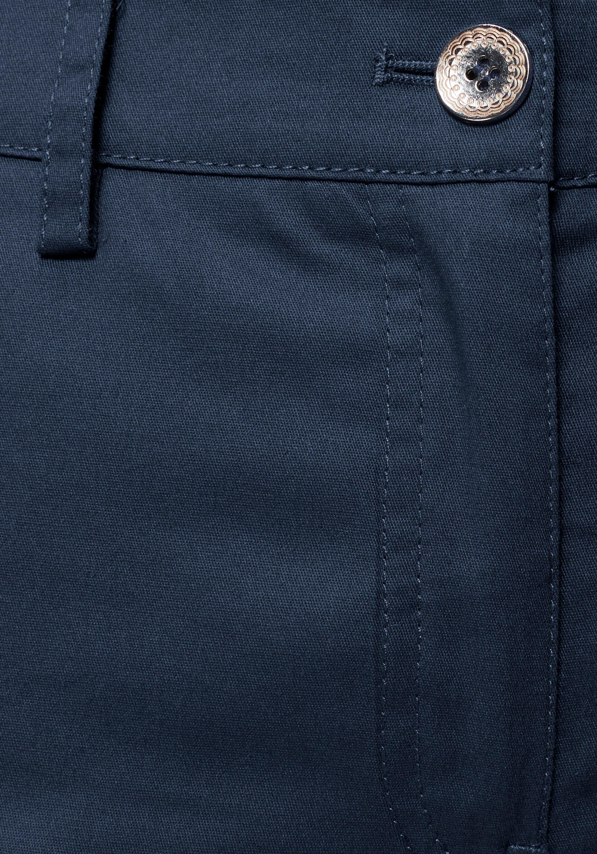 Aniston CASUAL Bermuda in klassieke stijl