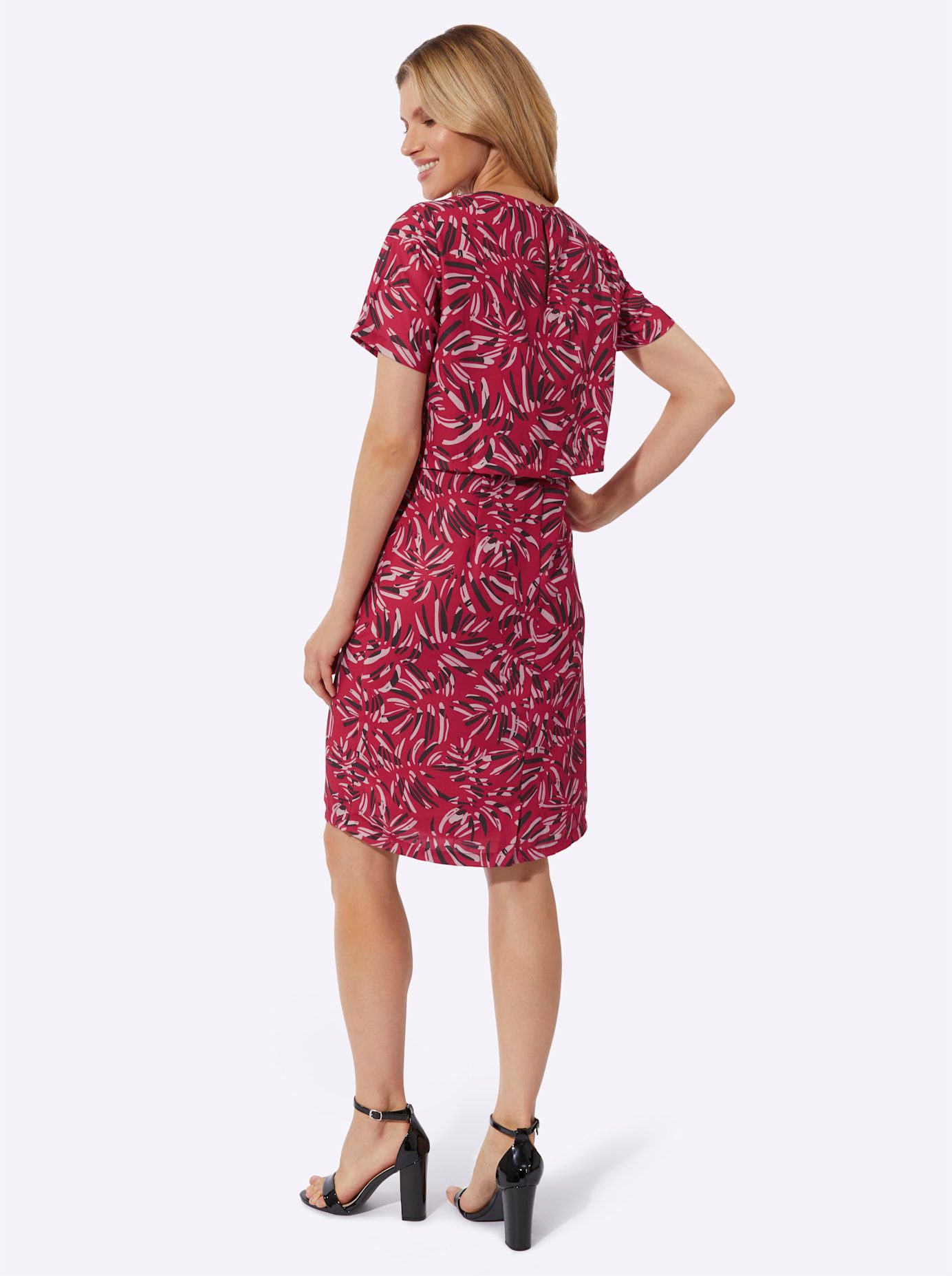 Classic Basics Gedessineerde jurk