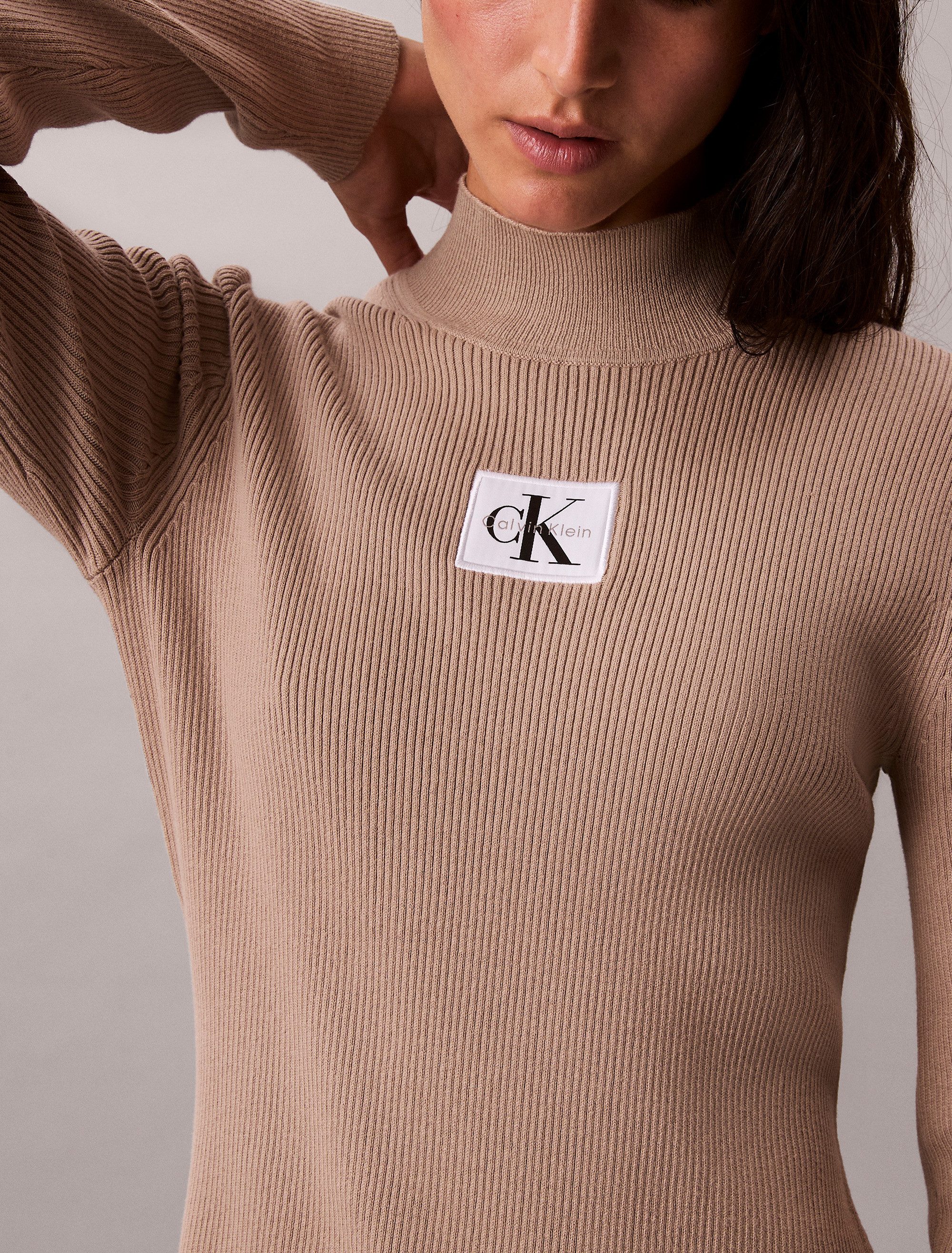 Calvin Klein Gebreide jurk LS T NECK MINI DRESS Met ronde hals, getailleerd