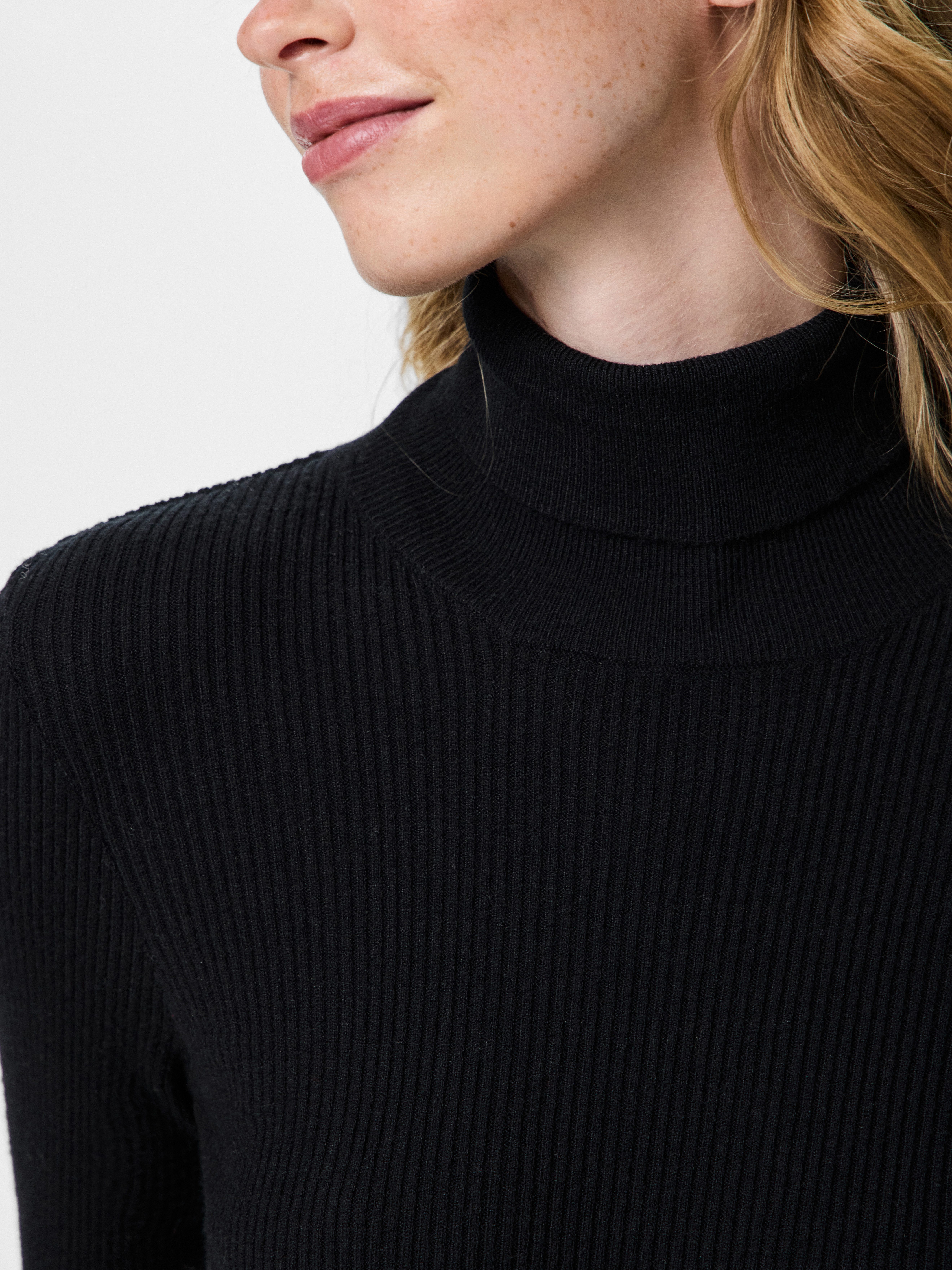 pieces Coltrui PCMIRA LS ROLLNECK KNIT NOOS BC