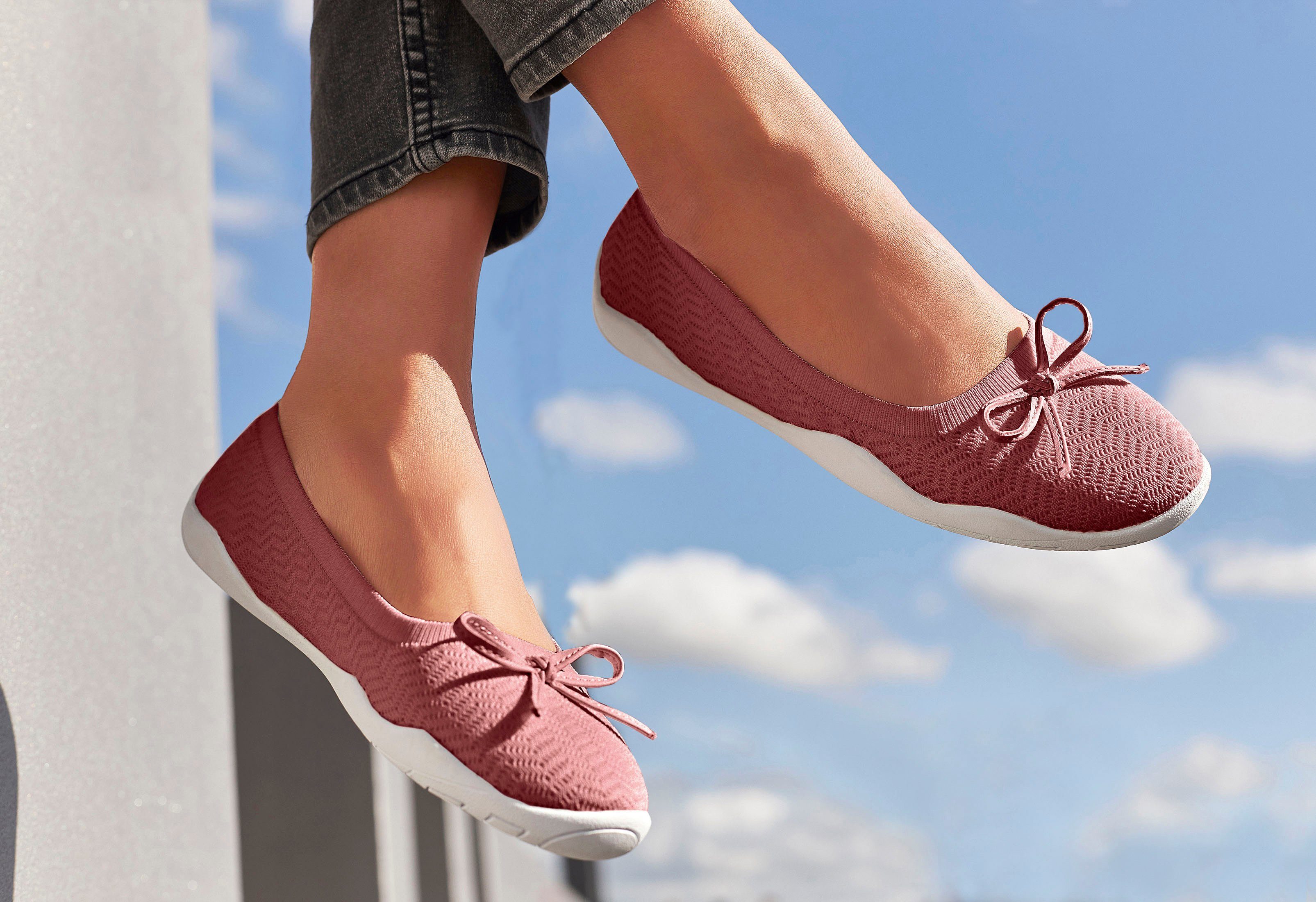 Lascana Sneaker ballerina's Slipper, lage schoen, slip-on sneaker ultralicht VEGAN