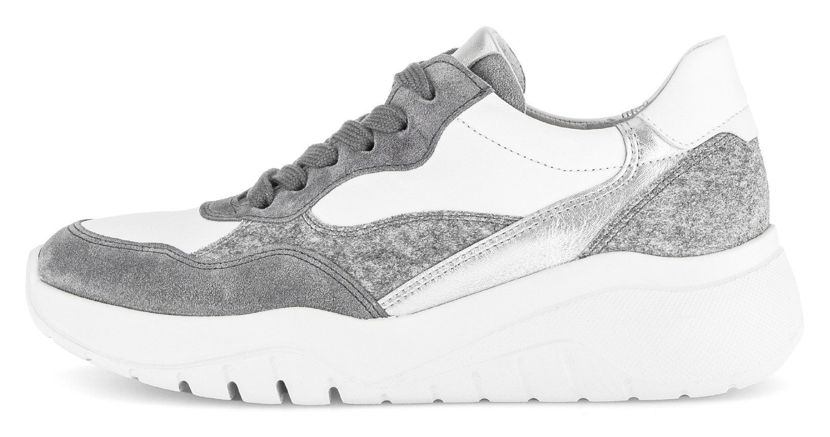 Gabor Sneakers met sleehak , vrijetijdsschoen, lage schoen, veterschoen in modieuze materiaalmix