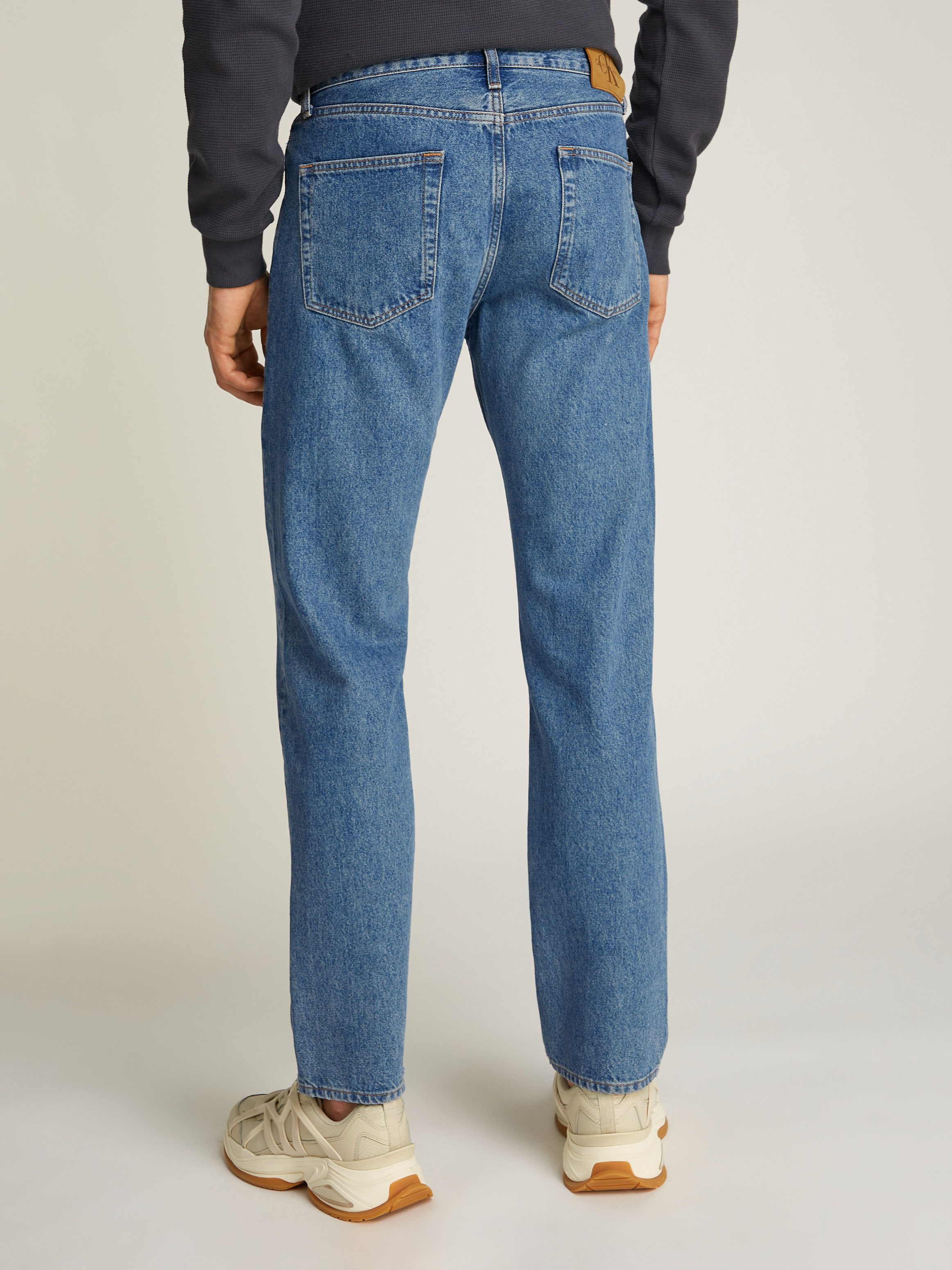 Calvin Klein Straight jeans STANDARD STRAIGHT Muntzakje logo borduursel