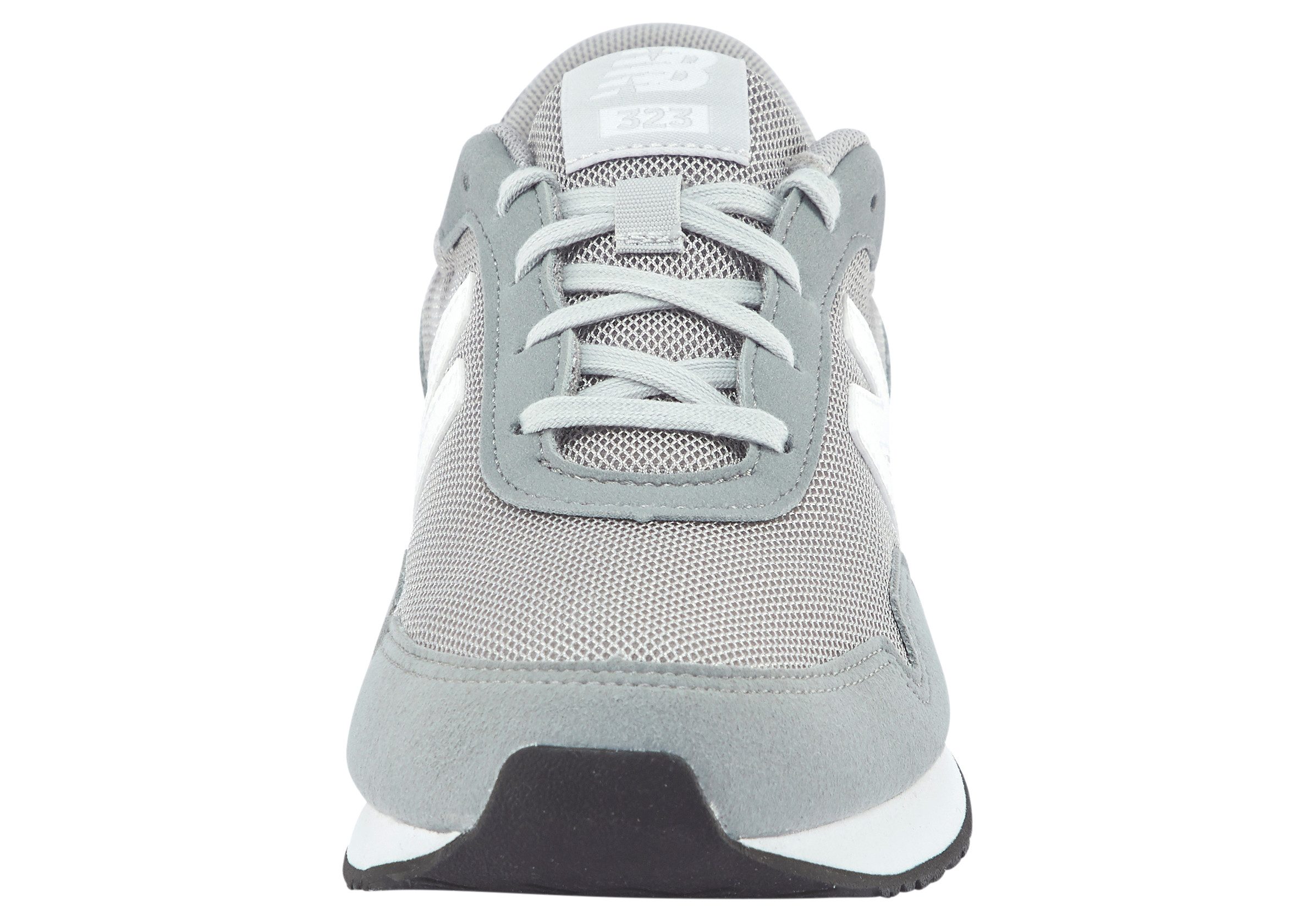 New Balance Sneakers 323