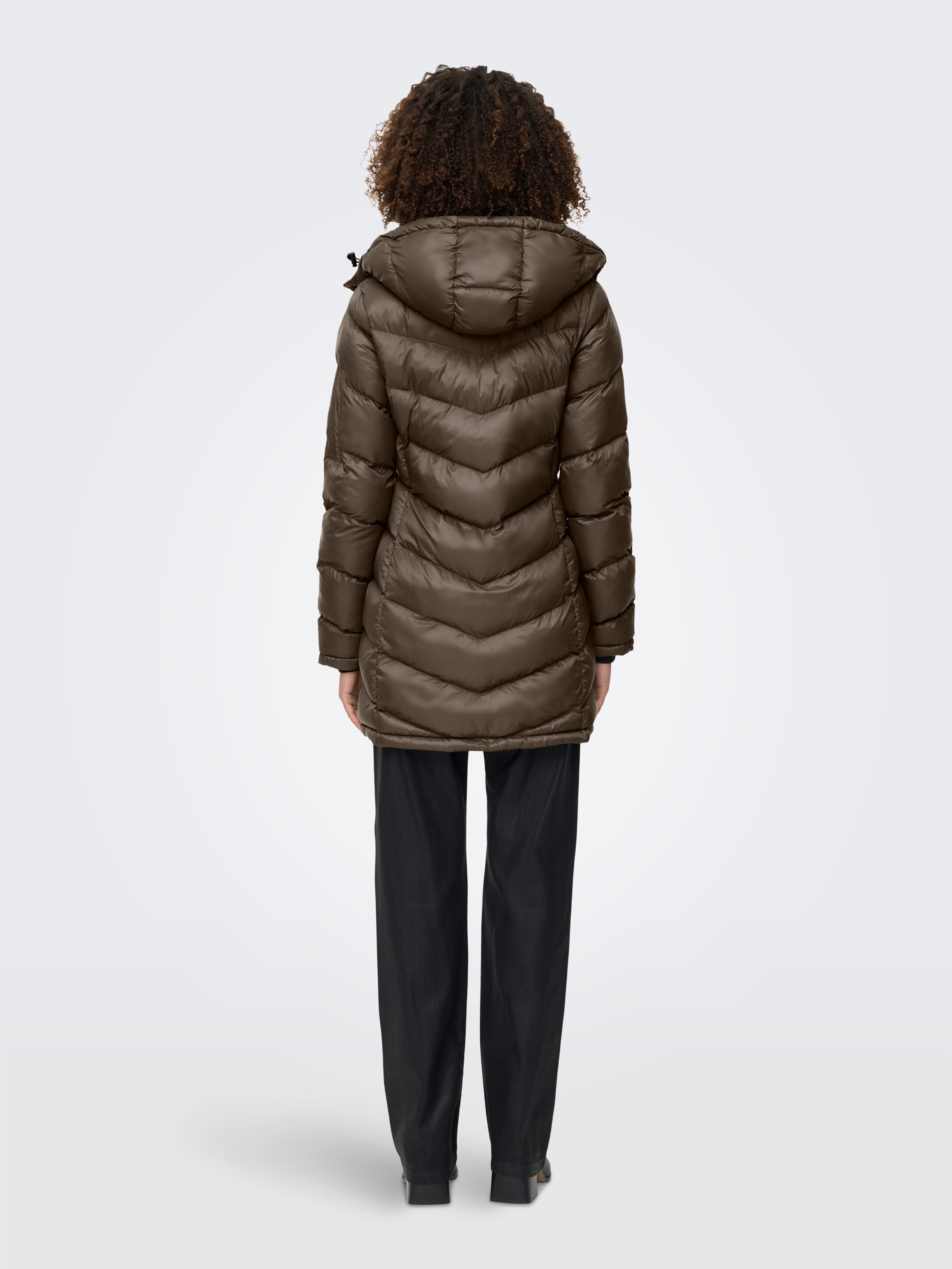 Only Gewatteerde jas ONLTAHIA LW QUILTED COAT CC OTW