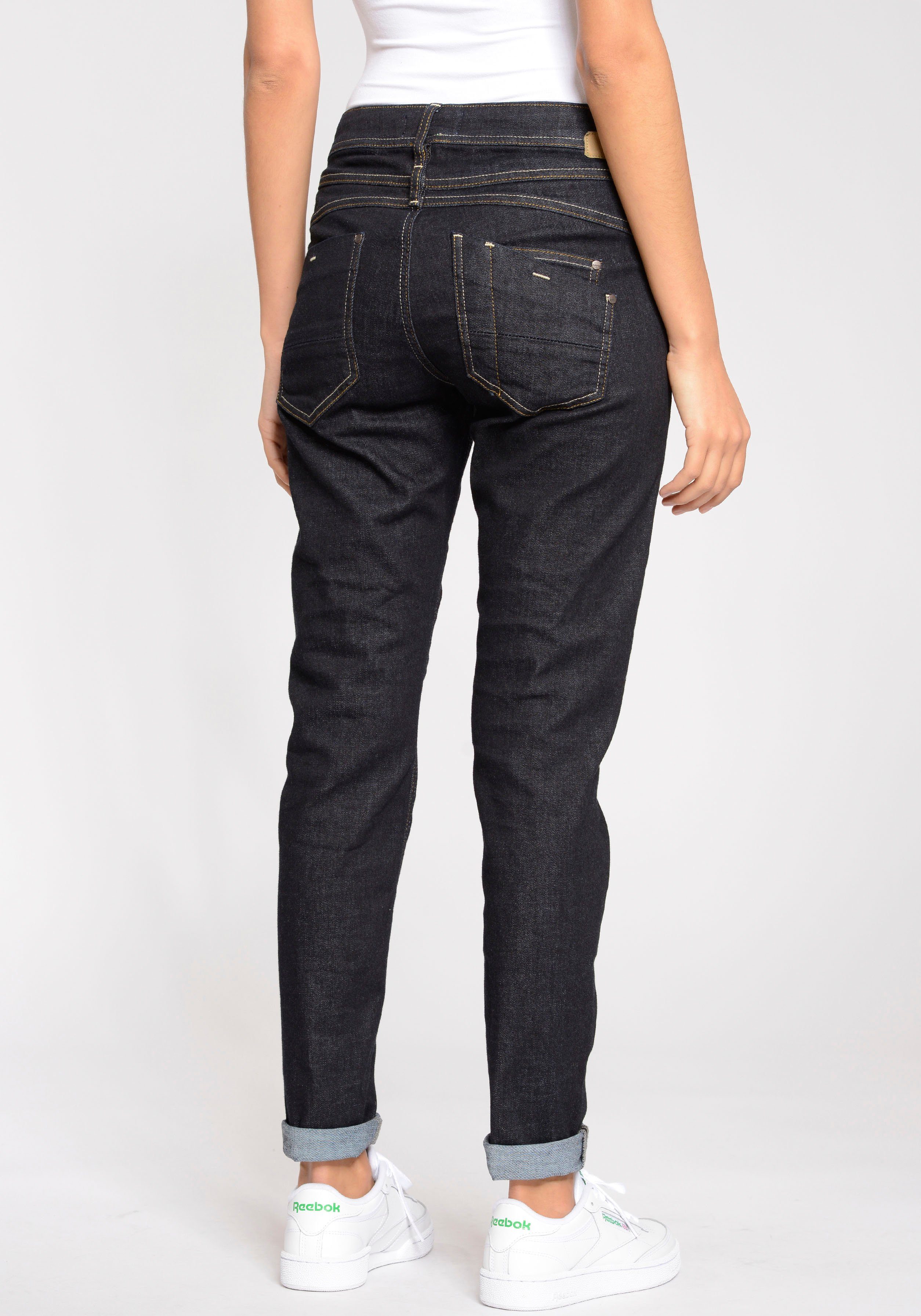 GANG Relax fit jeans 94AMELIE met used-effecten