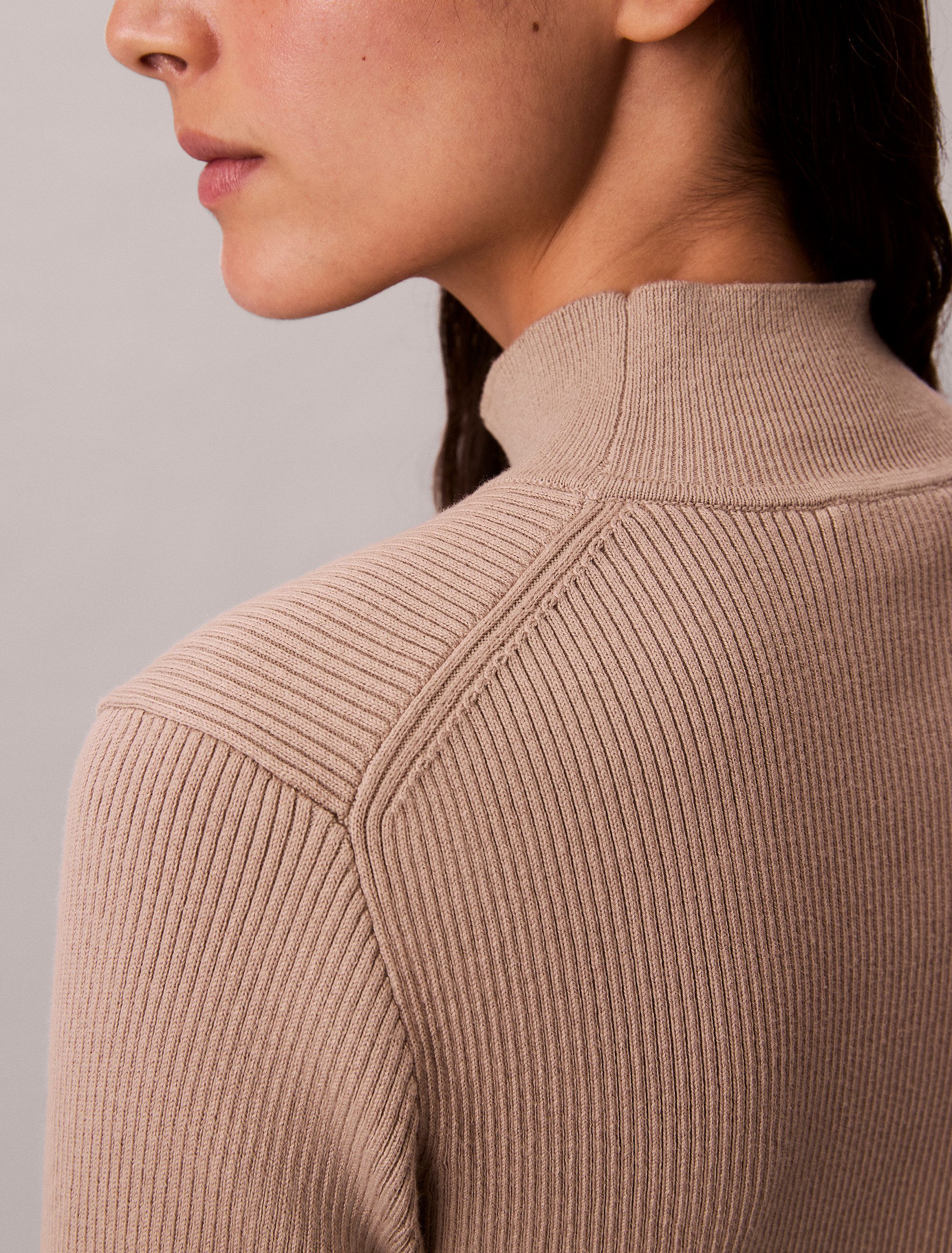Calvin Klein Gebreide jurk LS T NECK MINI DRESS Met ronde hals, getailleerd