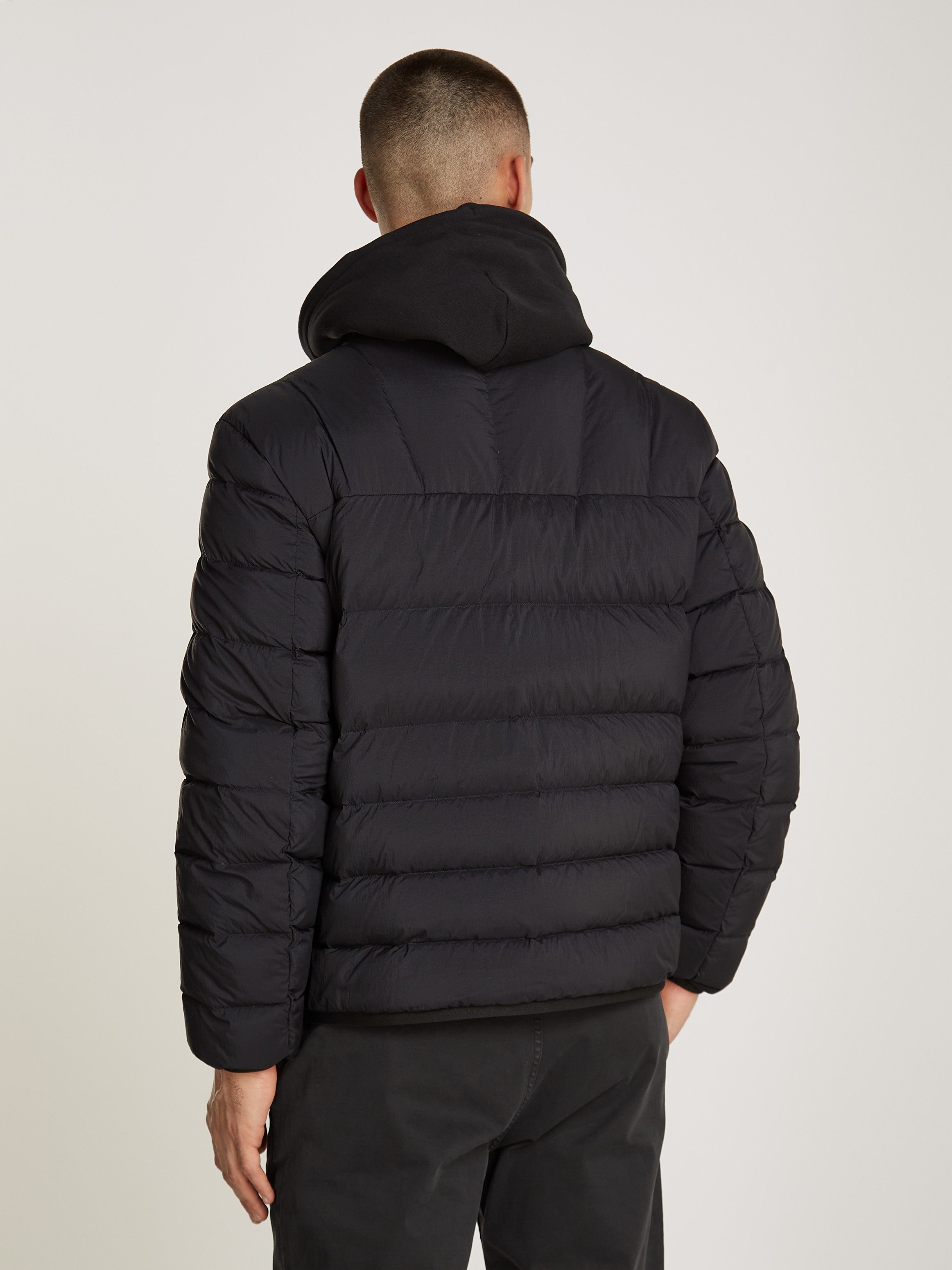 TOMMY JEANS Gewatteerde jas TJM PACKABLE LT DOWN JACKET