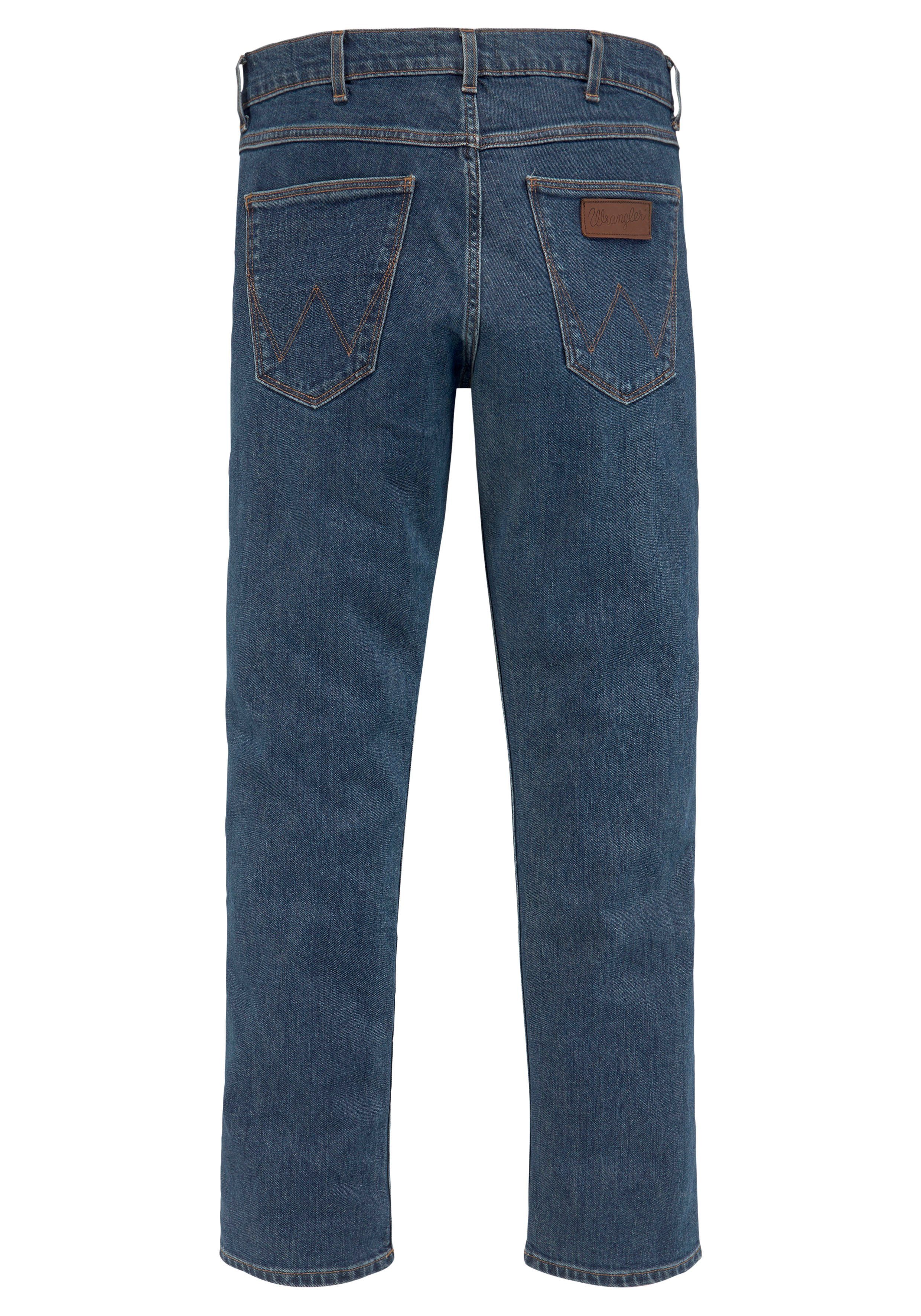 wrangler greensboro stretch jeans