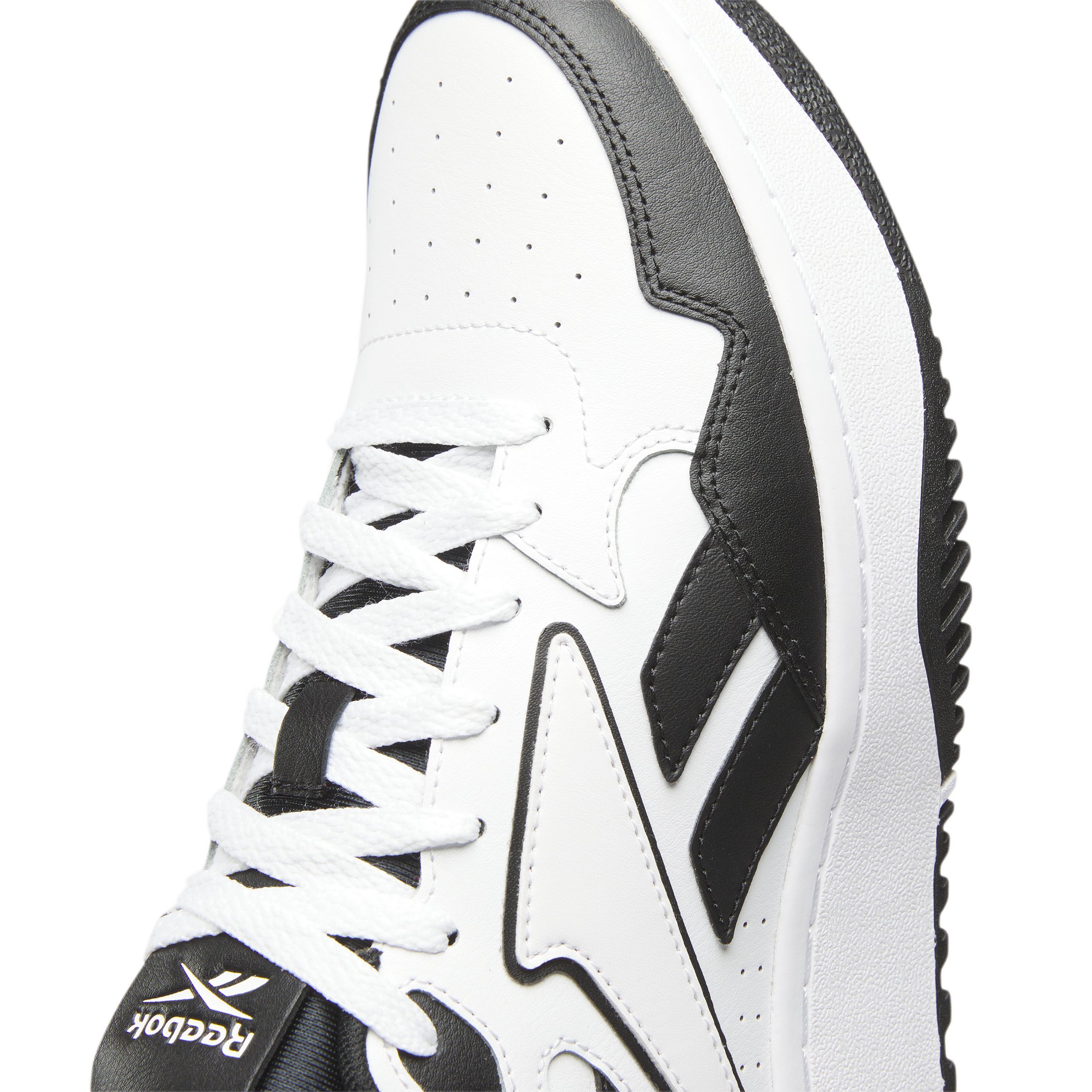 Reebok Classic Sneakers ATR CHILL