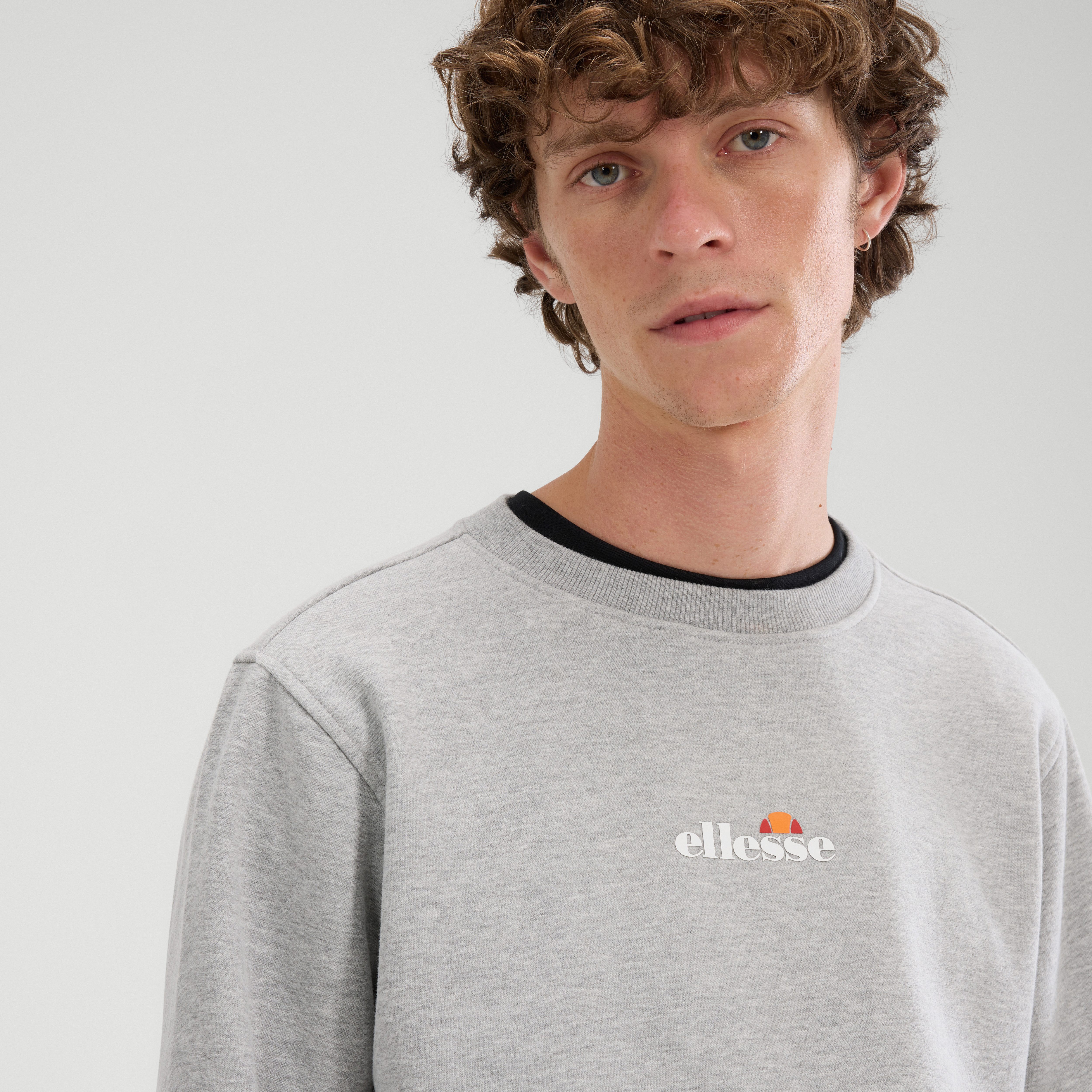 ellesse Sweatshirt KIAMTO 2 SWEATSHIRT (1-delig)