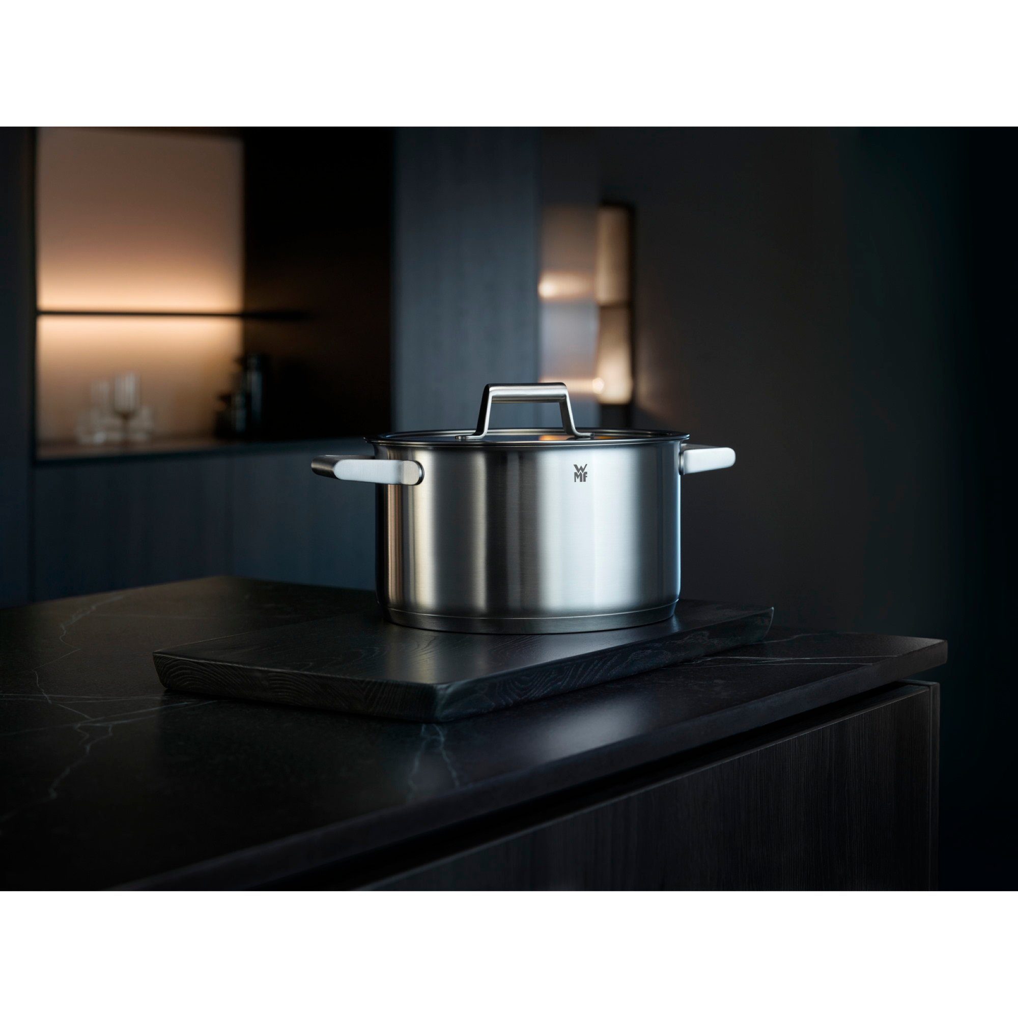 WMF Pannenset Comfort Line Inductie, kookpan set met glazen deksel, gematteerd Pannen set stapelbaar, geschikt voor alle soorten fornuizen, binnenschaalverdeling (set, 5-delig)