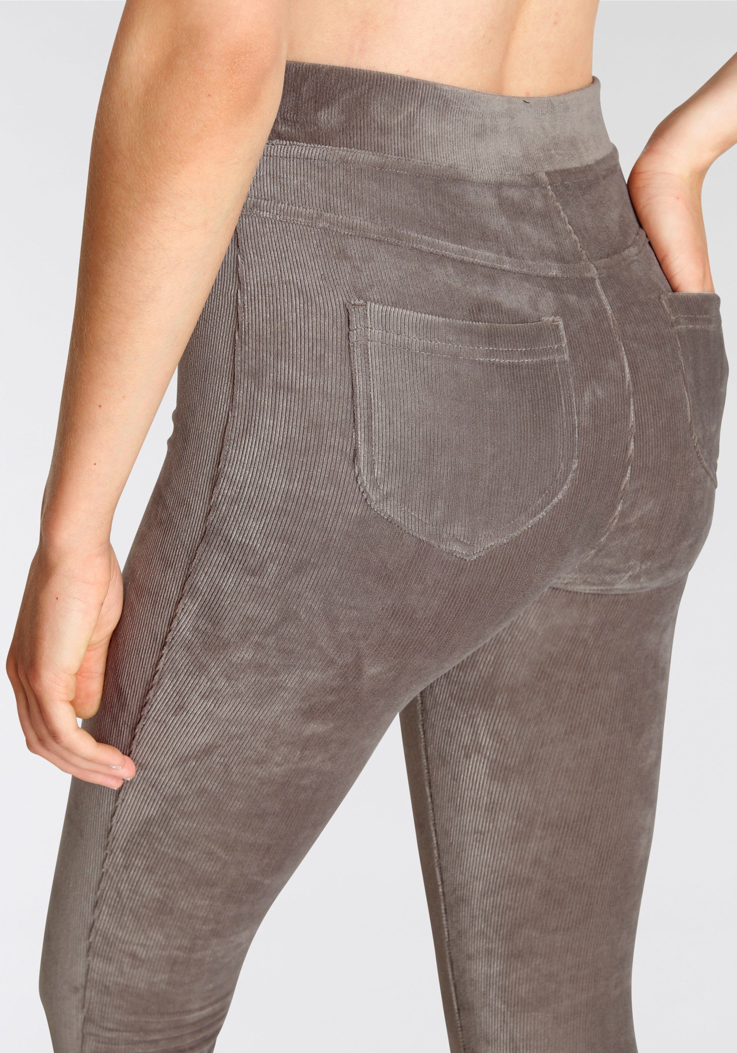 Lascana Legging uit zacht materiaal in cordlook, loungewear
