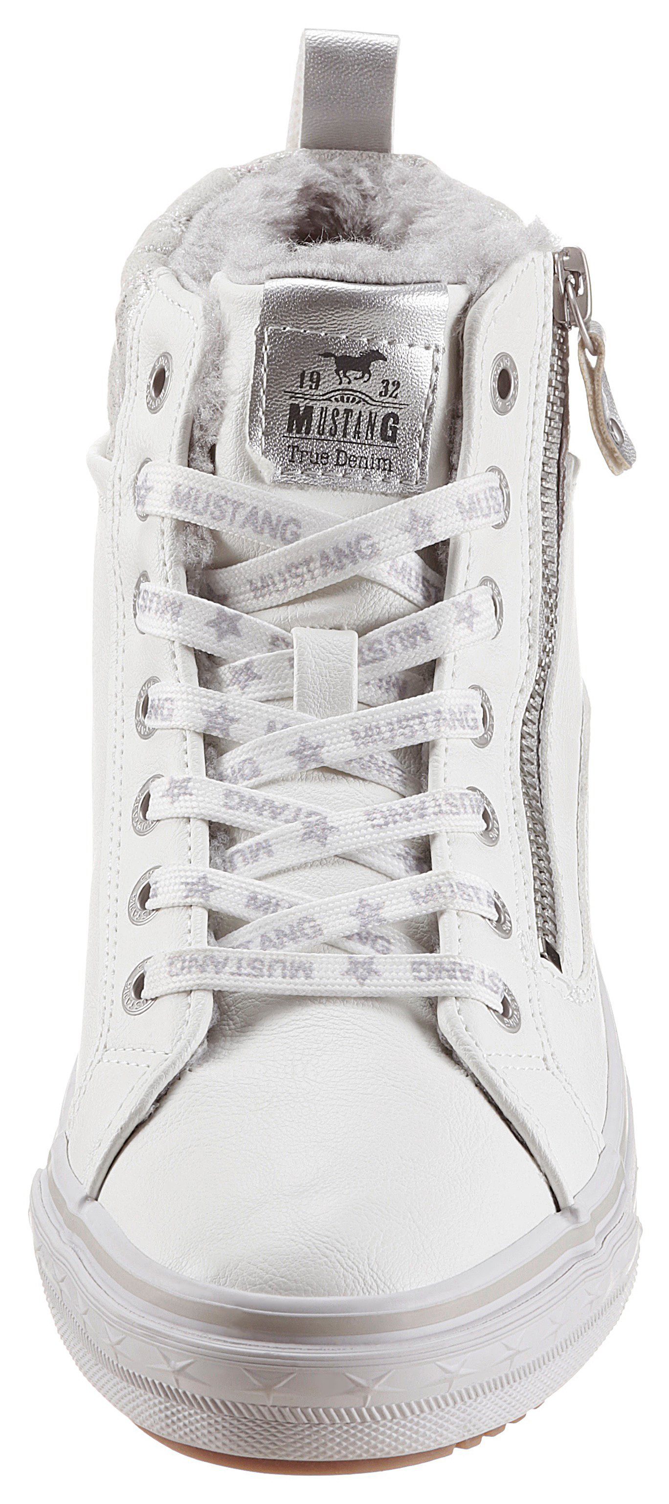 Mustang Shoes Sneakers met gedessineerde kraag van imitatiebont