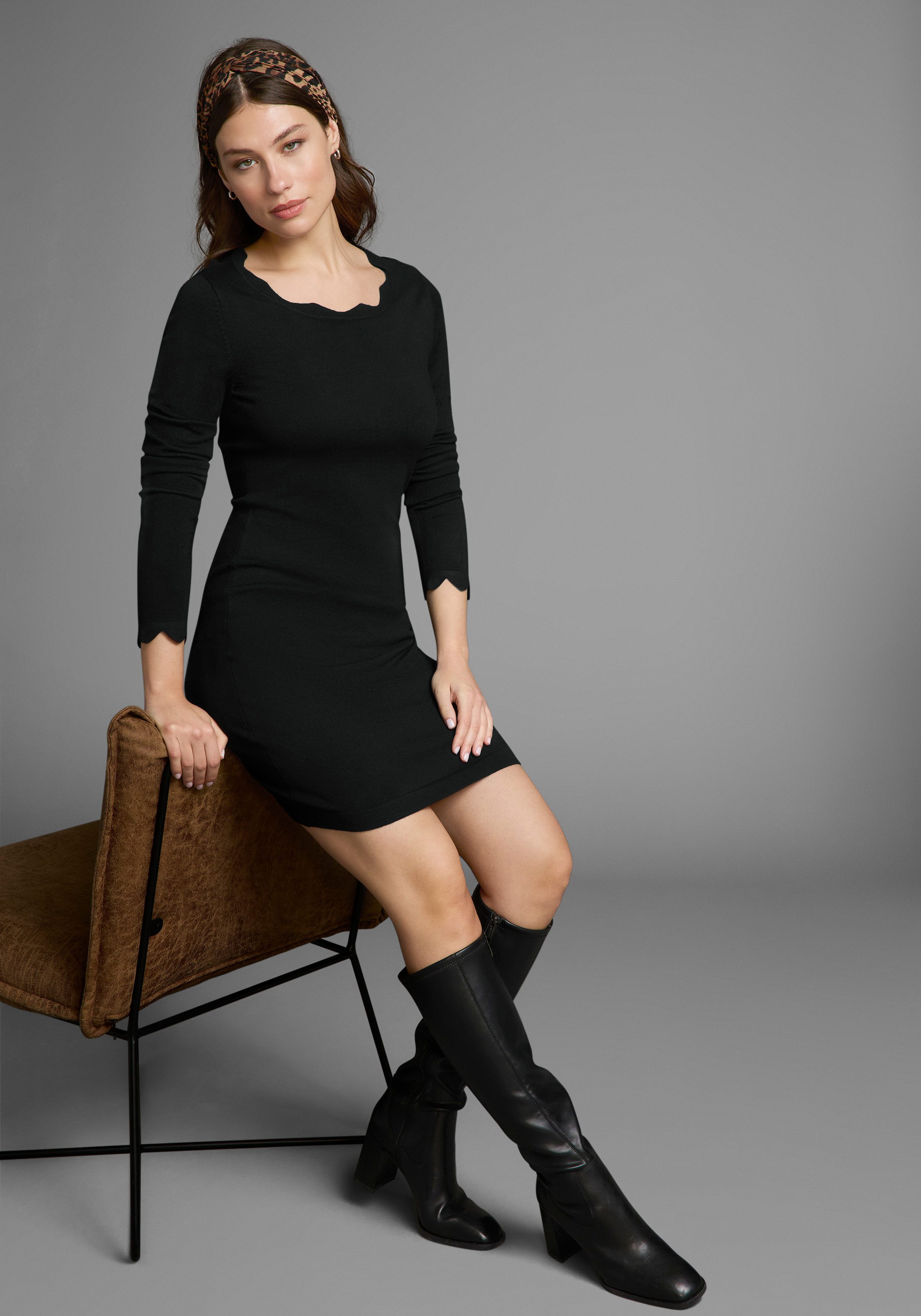 Laura Scott Gebreide jurk korte jurk, figuurvolgend, van katoenmix, lange mouwen