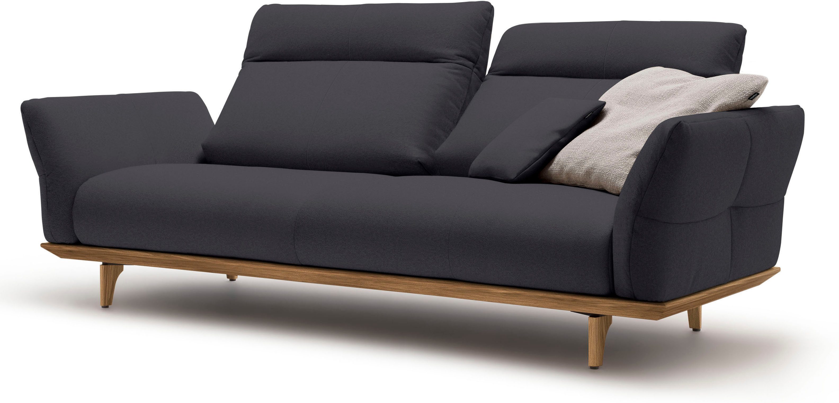 Creation BY ROLF BENZ 3-zitsbank Hs.460 Onderstel in walnotenhout, walnotenhouten poten, breedte 208 cm