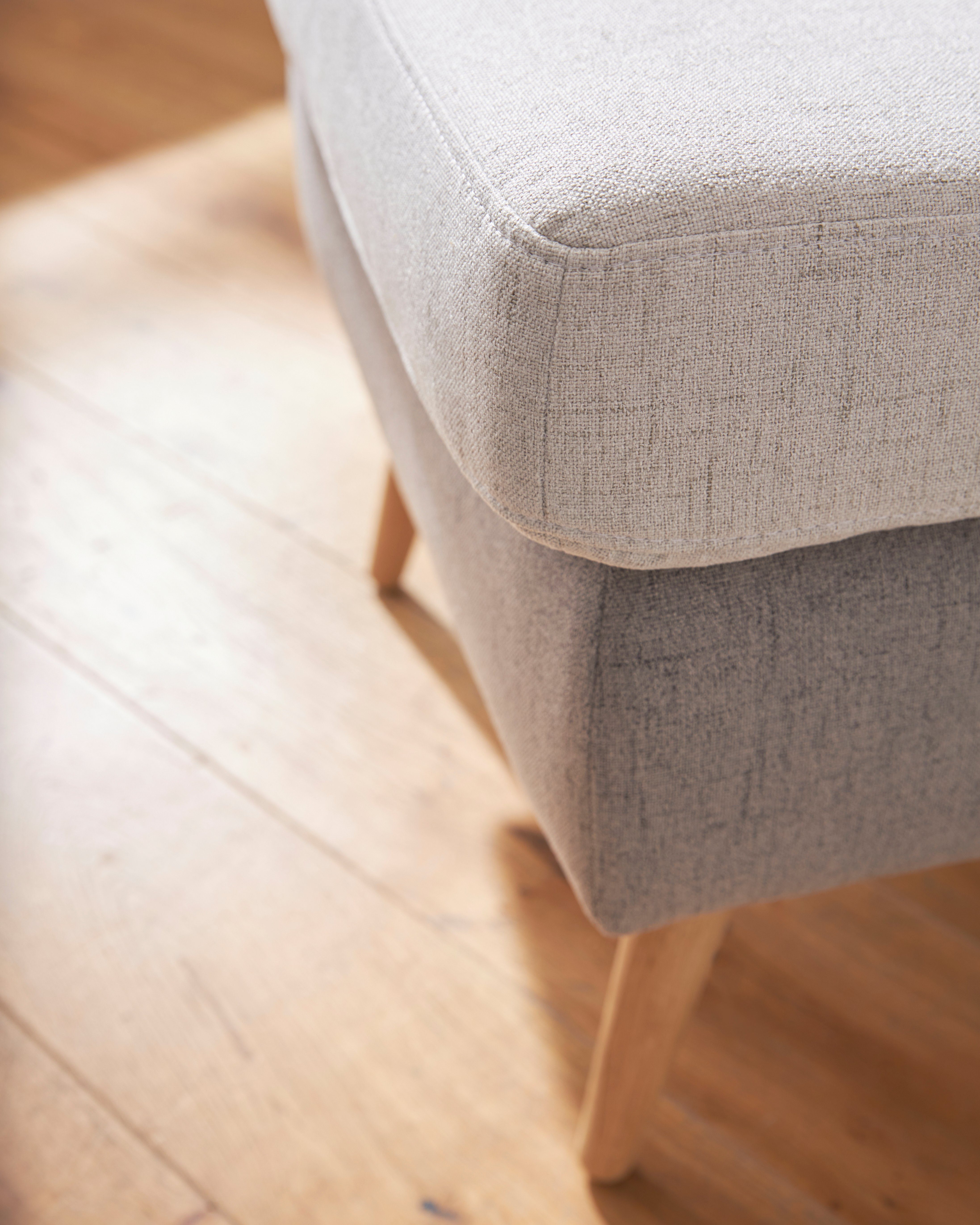 Home affaire Hocker Salla 2-kleurig, bouclé stof of fijne structuur, passend bij de fauteuil