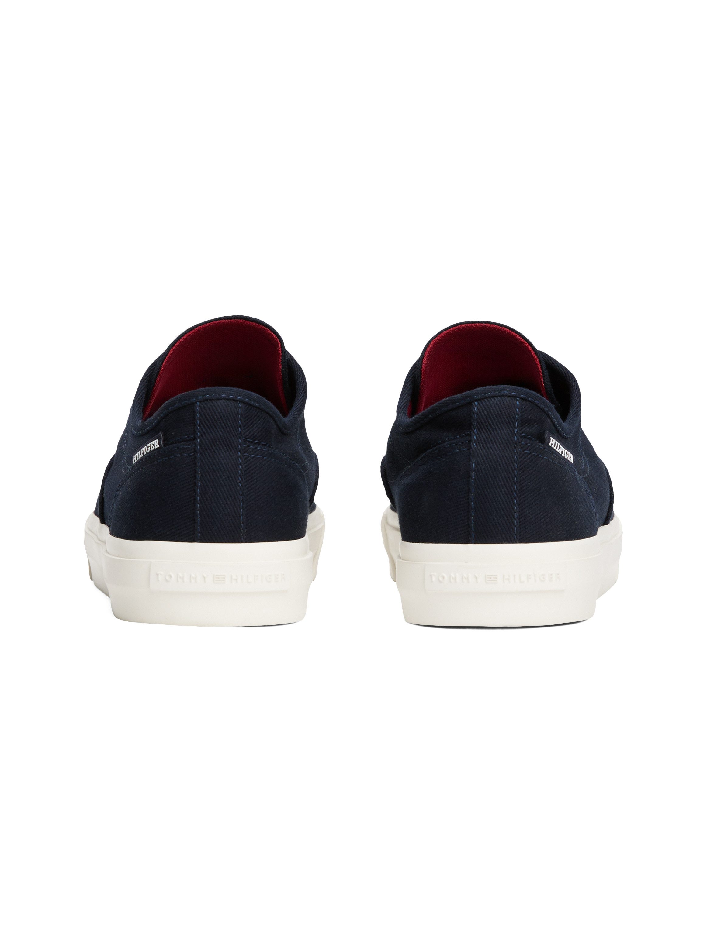 Tommy Hilfiger Plateausneakers TH HI VULC LOW OXFORD TWILL , vrijetijdsschoen, lage schoen, veterschoen met label op de hiel