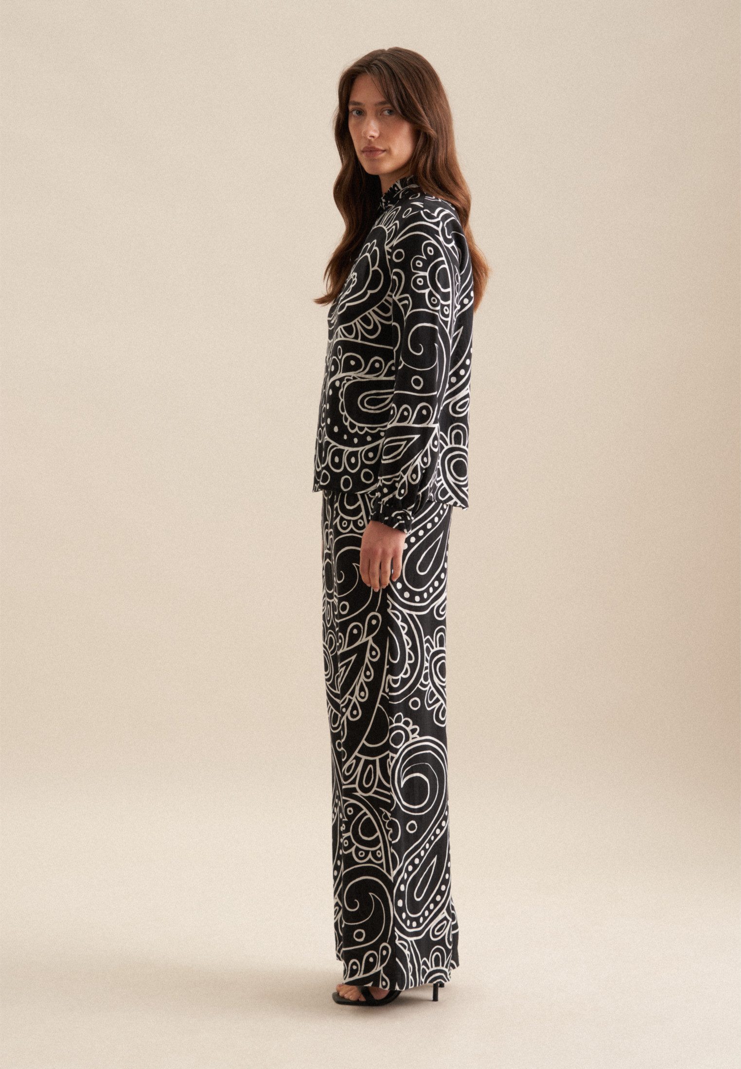seidensticker Klassieke blouse Zwarte roos Lange mouwen ronde hals paisley