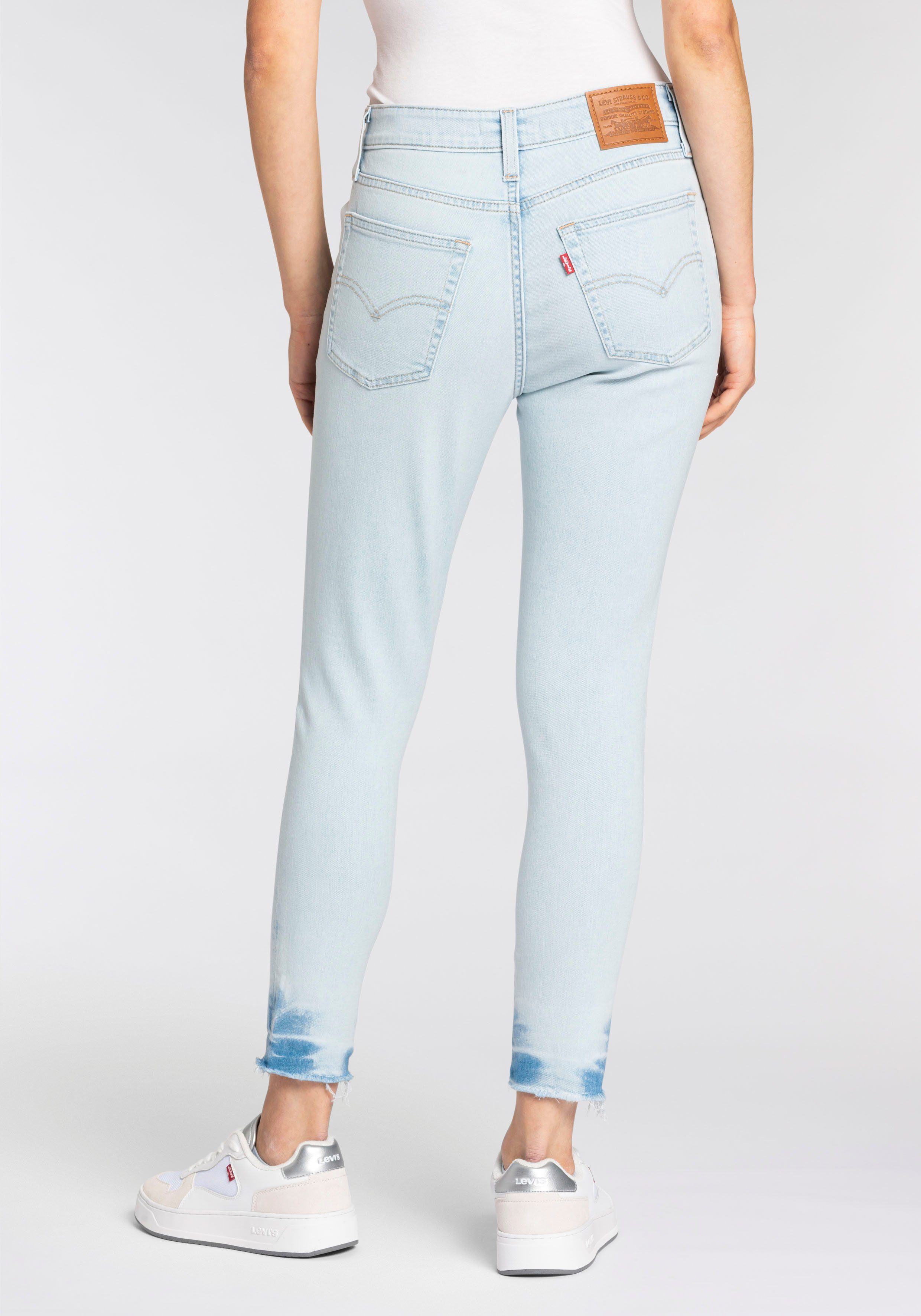 Levi's® Skinny fit jeans 721 High rise skinny met splitje in de zoom