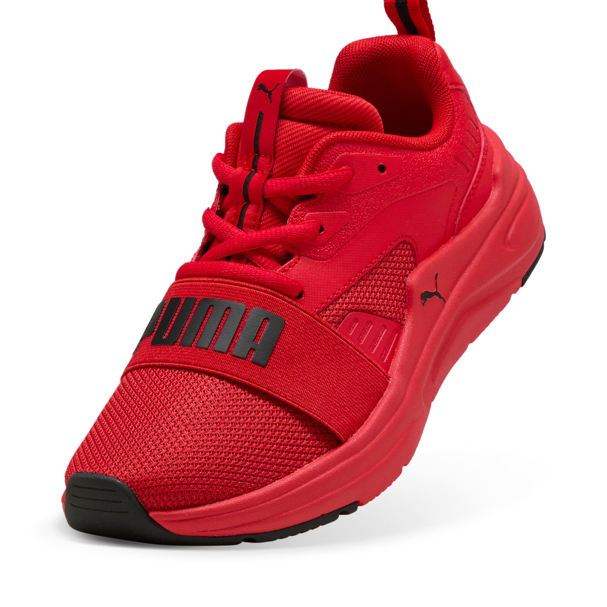 PUMA Sneakers