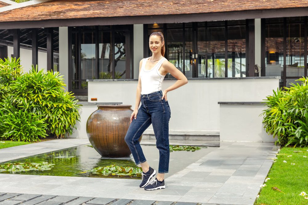 Remonte Slip-on sneakers , vrijetijdsschoen, lage schoen, slipper, instapschoen met aantrek-lussen