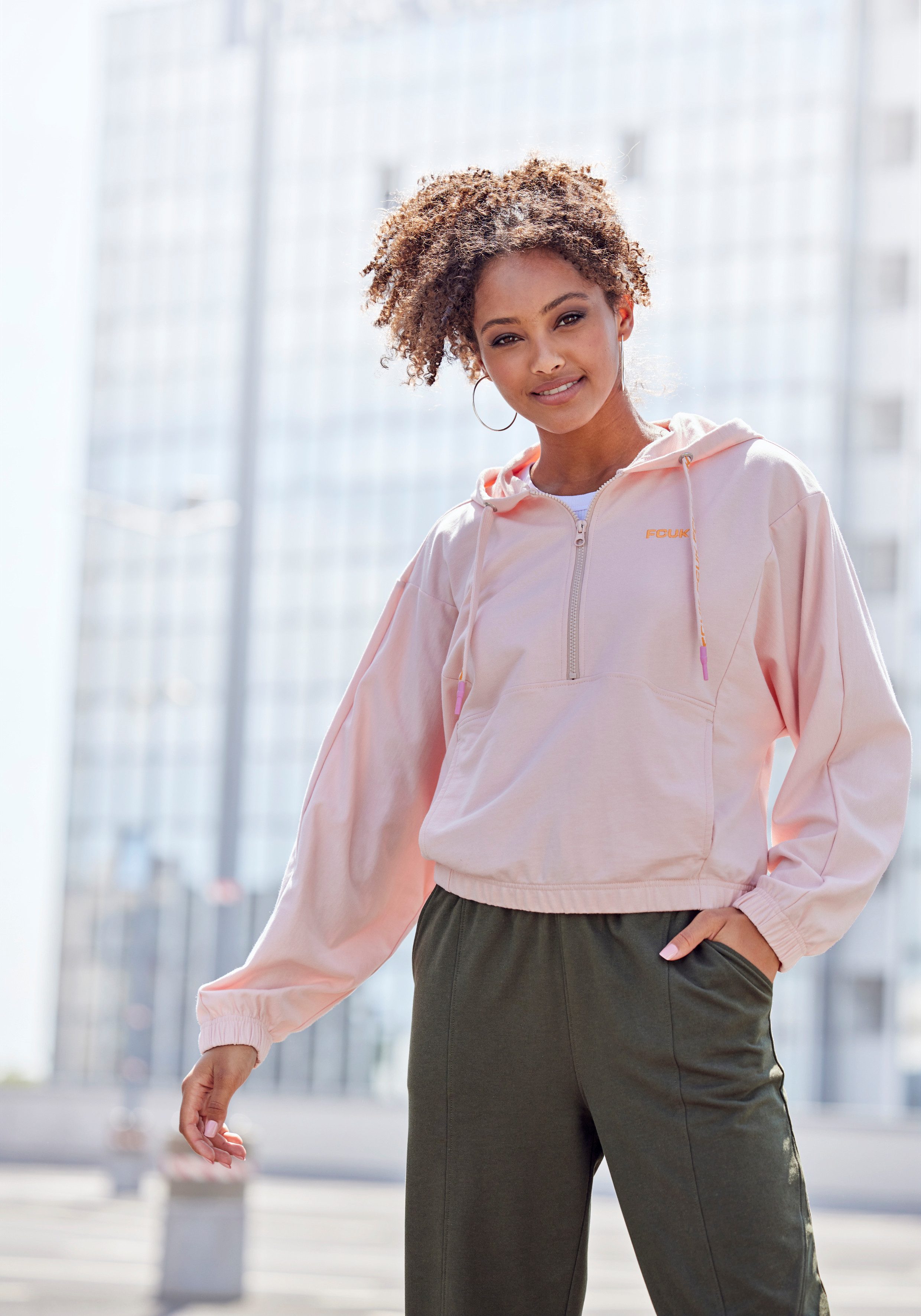 FCUK Sweatpants met logo-opdruk op het been, loungewear (1-delig)