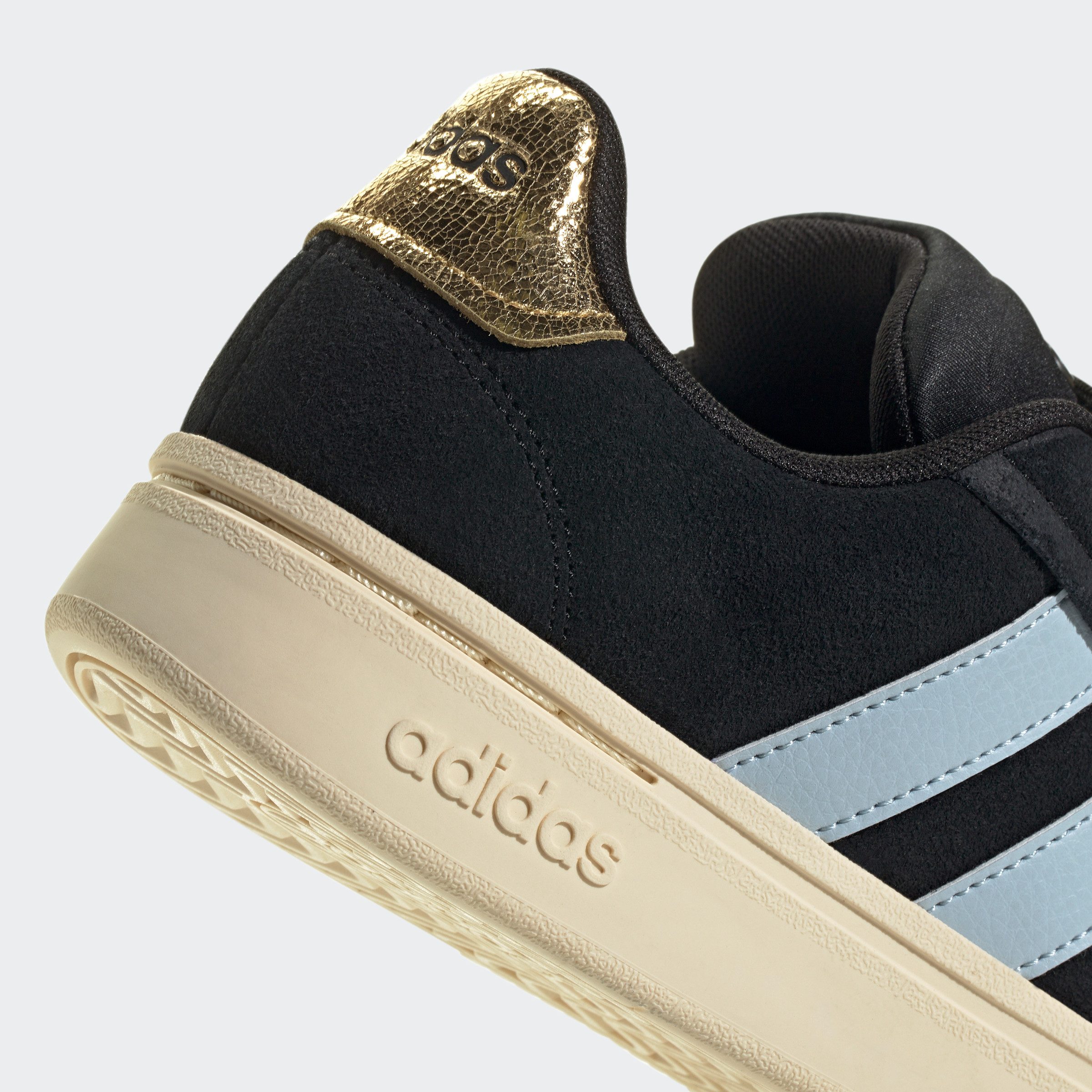 adidas Sportswear Sneakers GRAND COURT ALPHA 00S Design geïnspireerd door de adidas Campus 00
