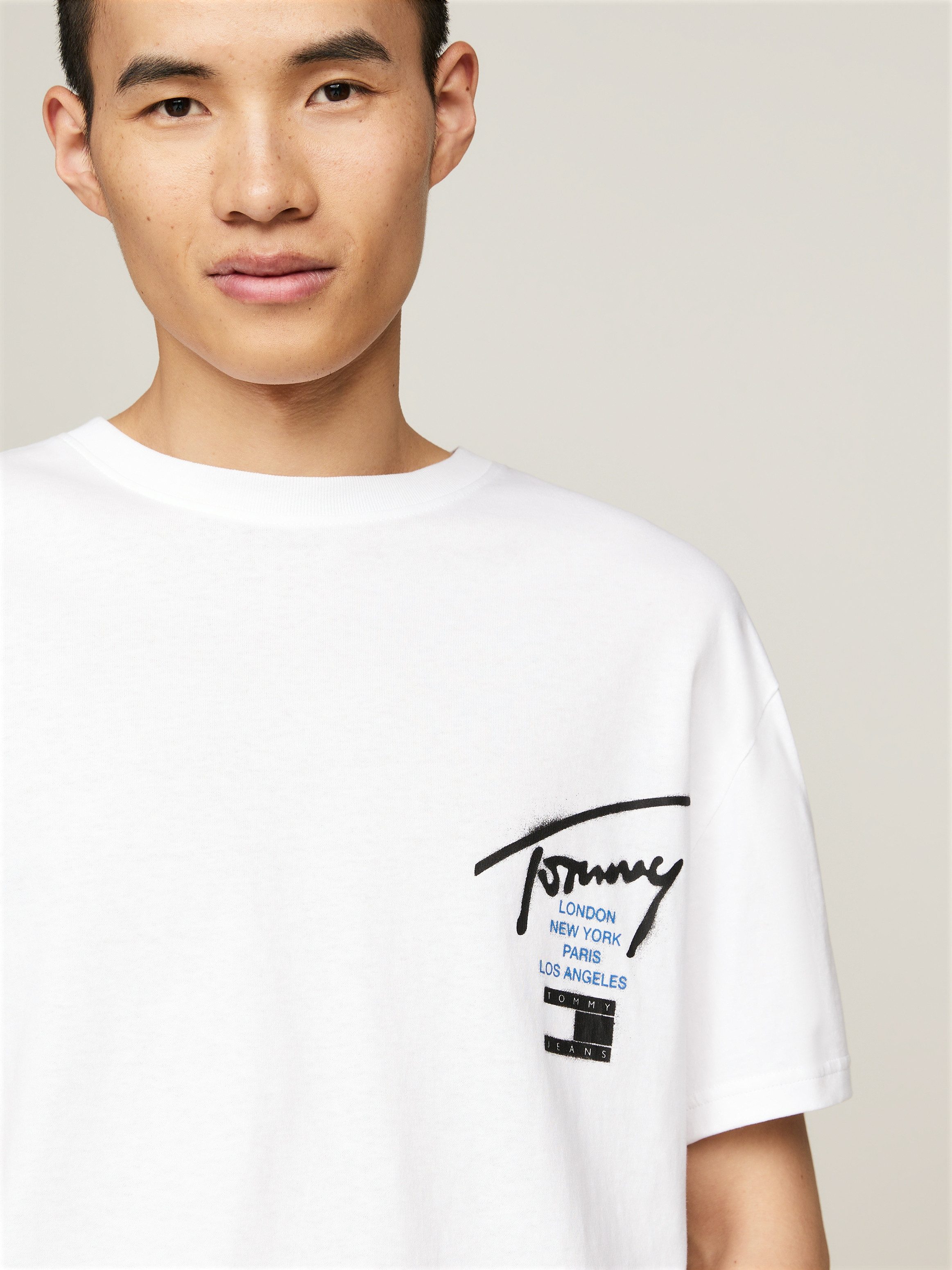 TOMMY JEANS T-shirt TJM REG GRAFFITI SIG TEE EXT