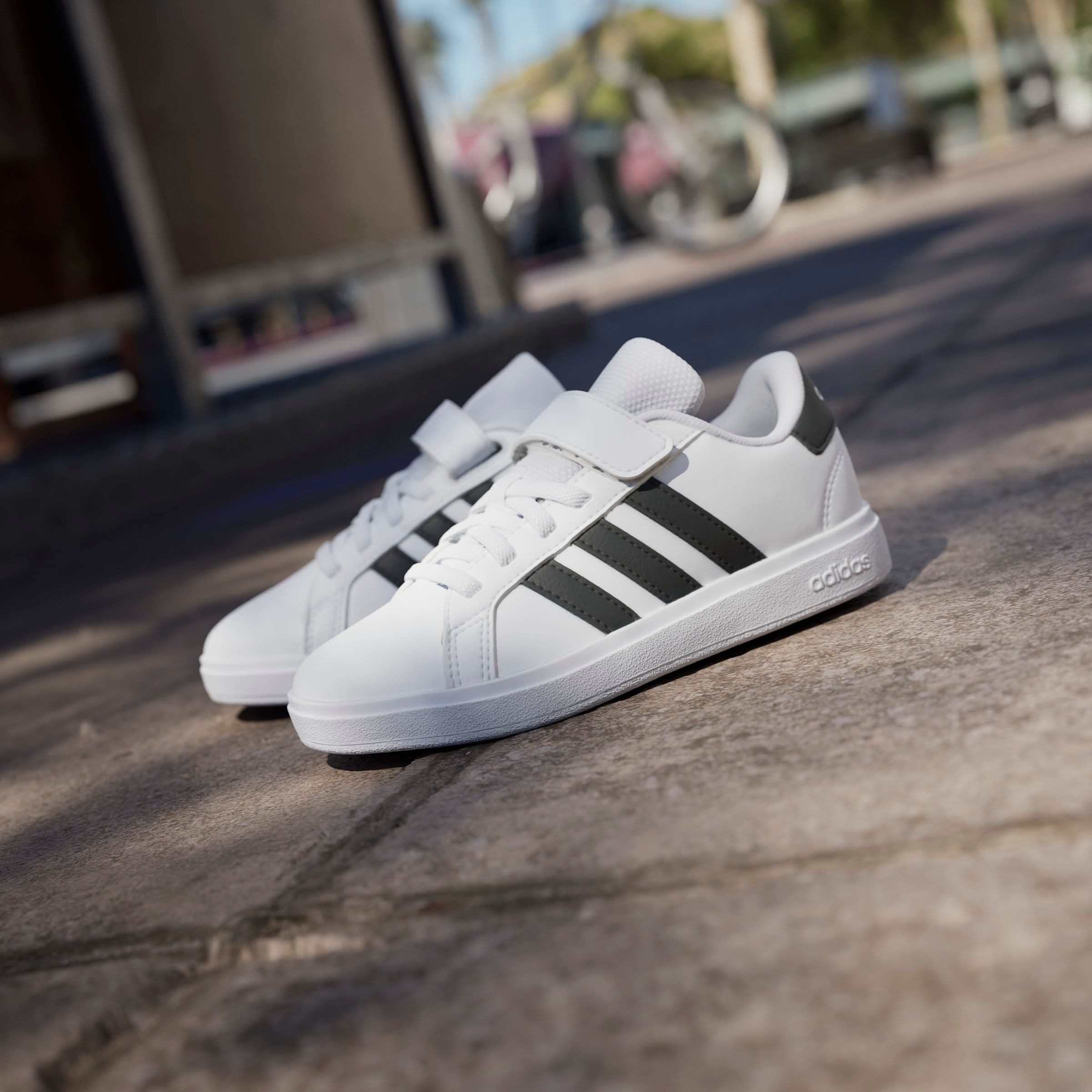 adidas Sportswear Sneakers GRAND COURT 2.0 KIDS Design geïnspireerd op de adidas Superstar